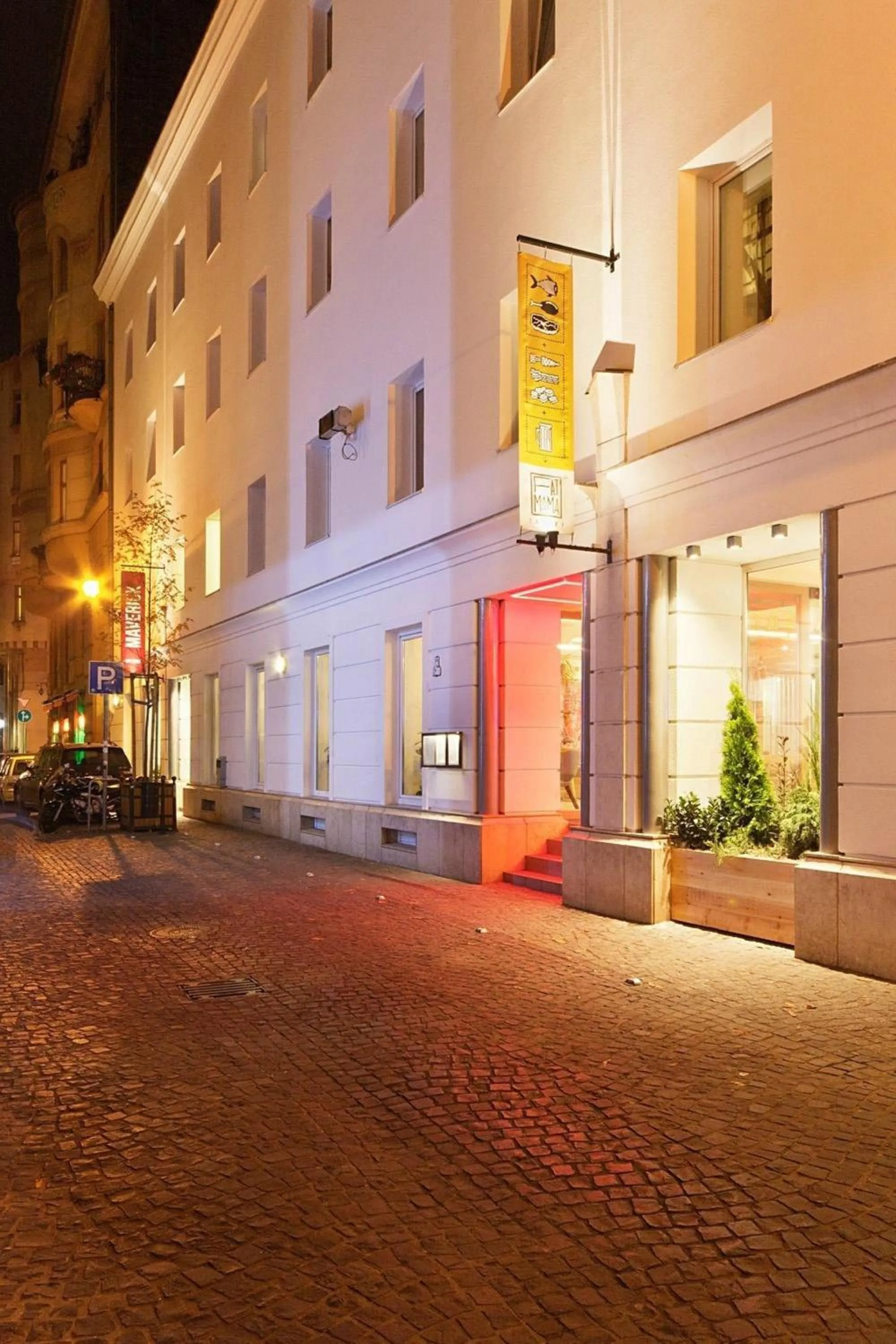 Restaurant/places to eat in A13- Boutique Apartments, Best Location, by BQA