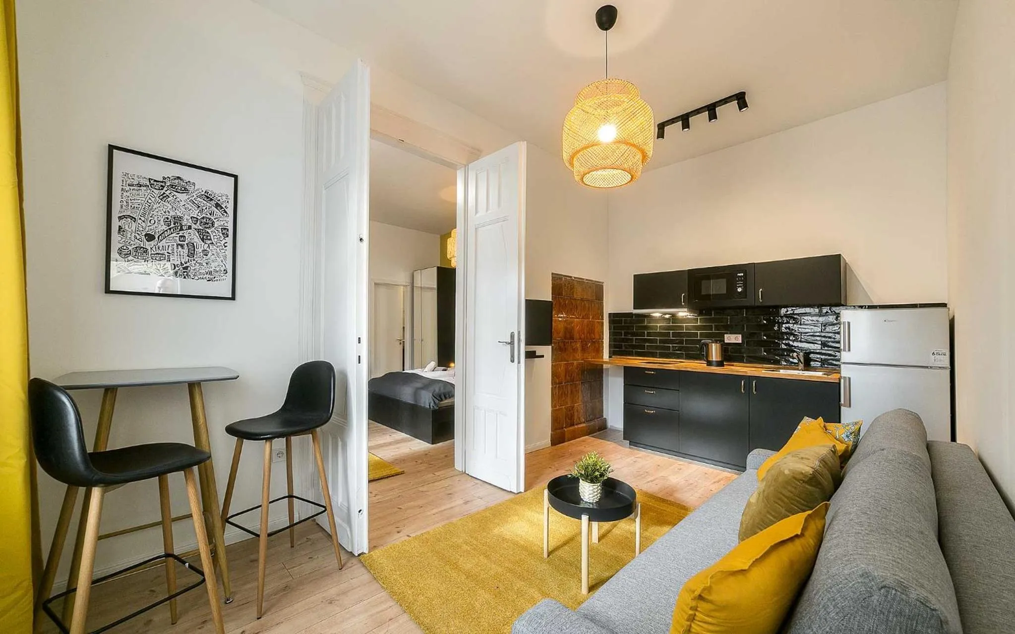 TV and multimedia in A13- Boutique Apartments, Best Location, by BQA