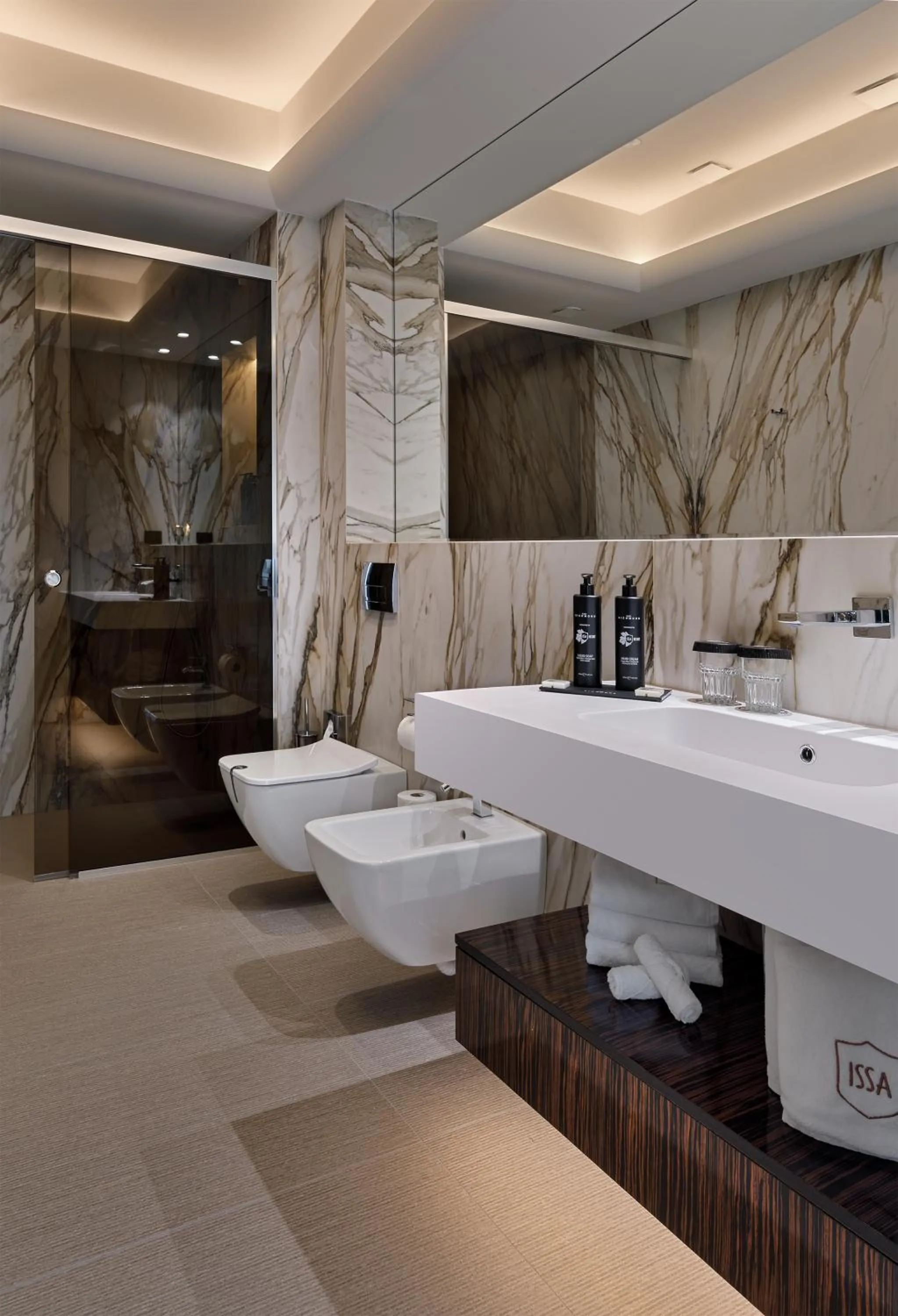 Toilet in ISSA Resort