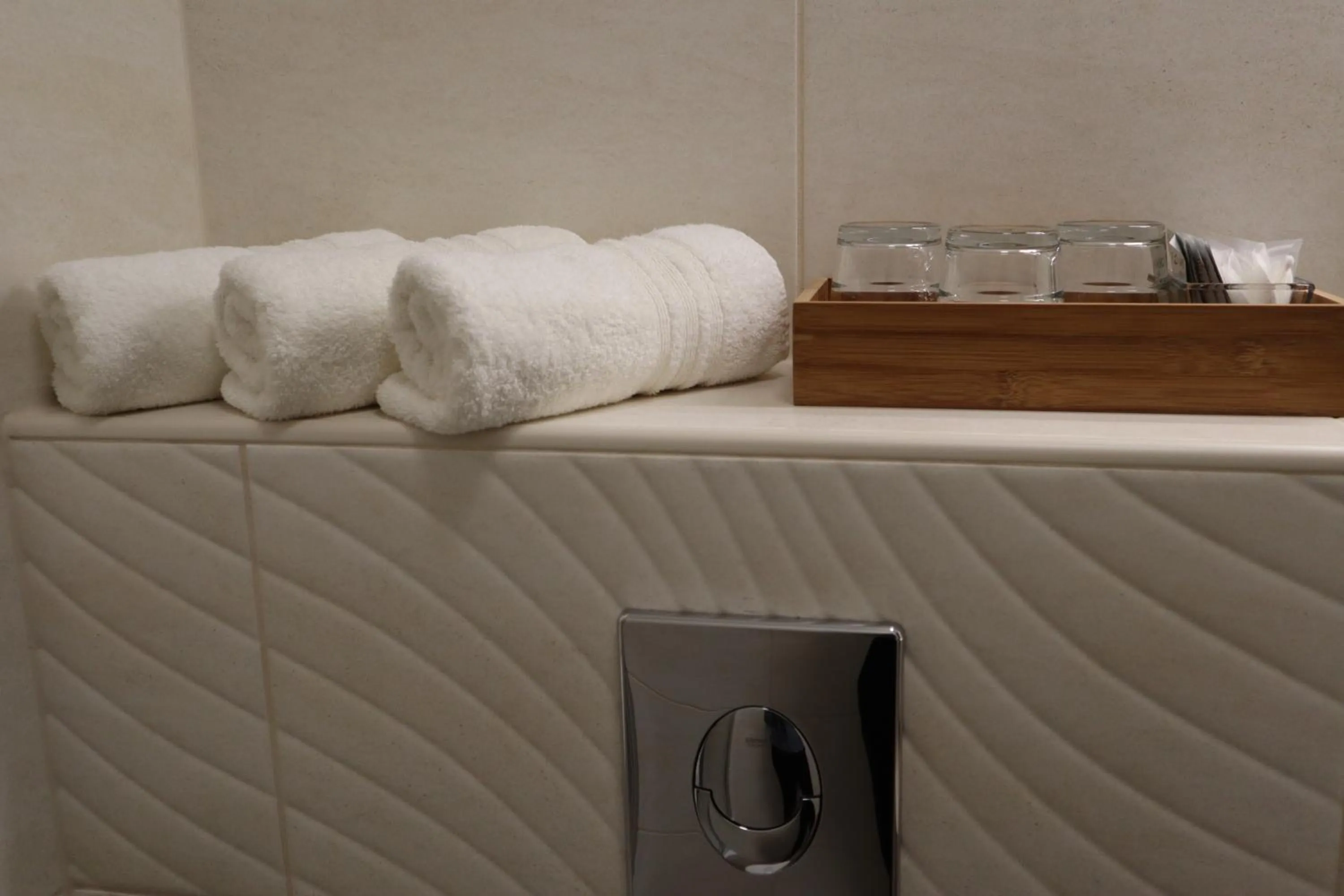 Bathroom in Alfa Hotel