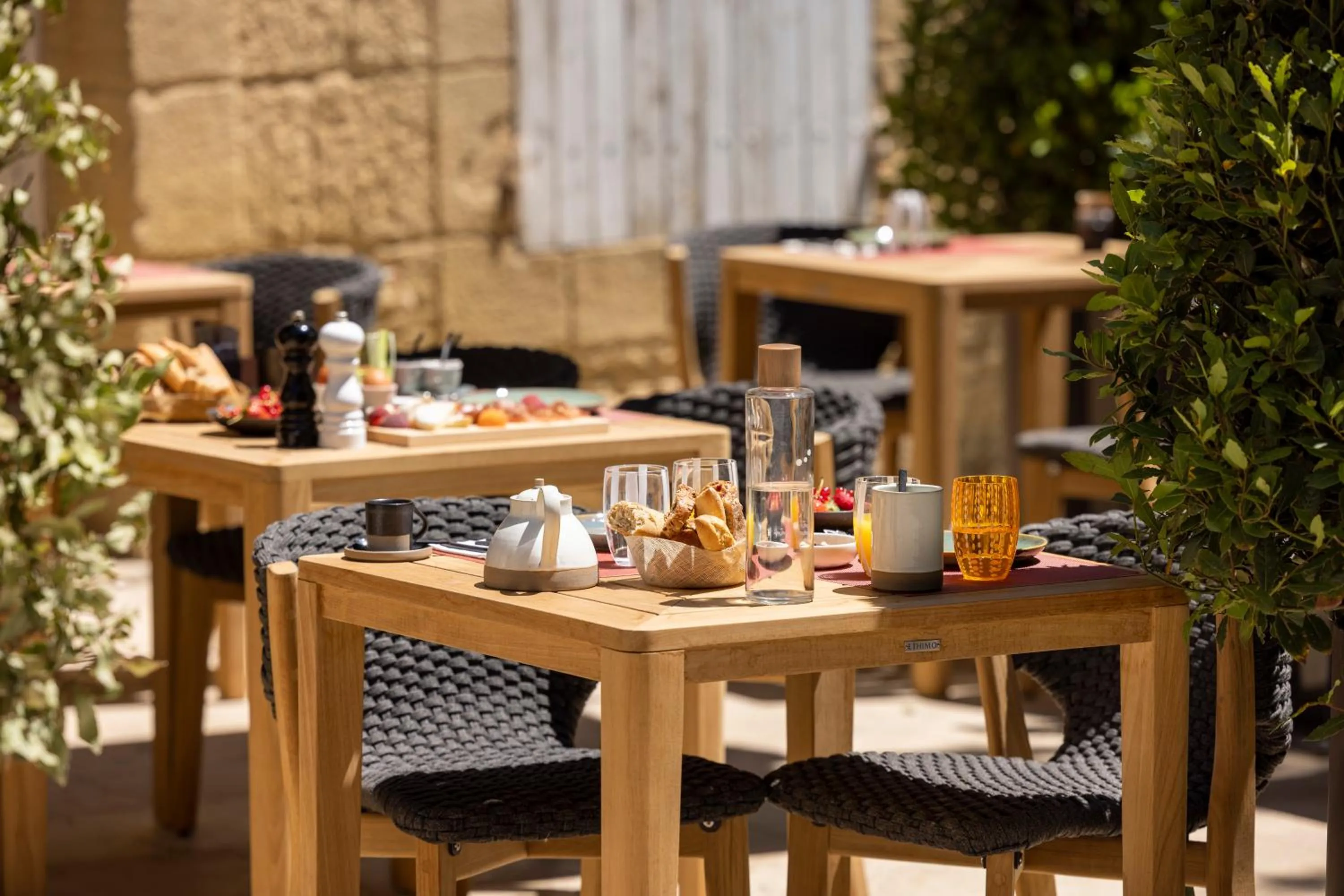 Breakfast in Hotel La Mère Germaine