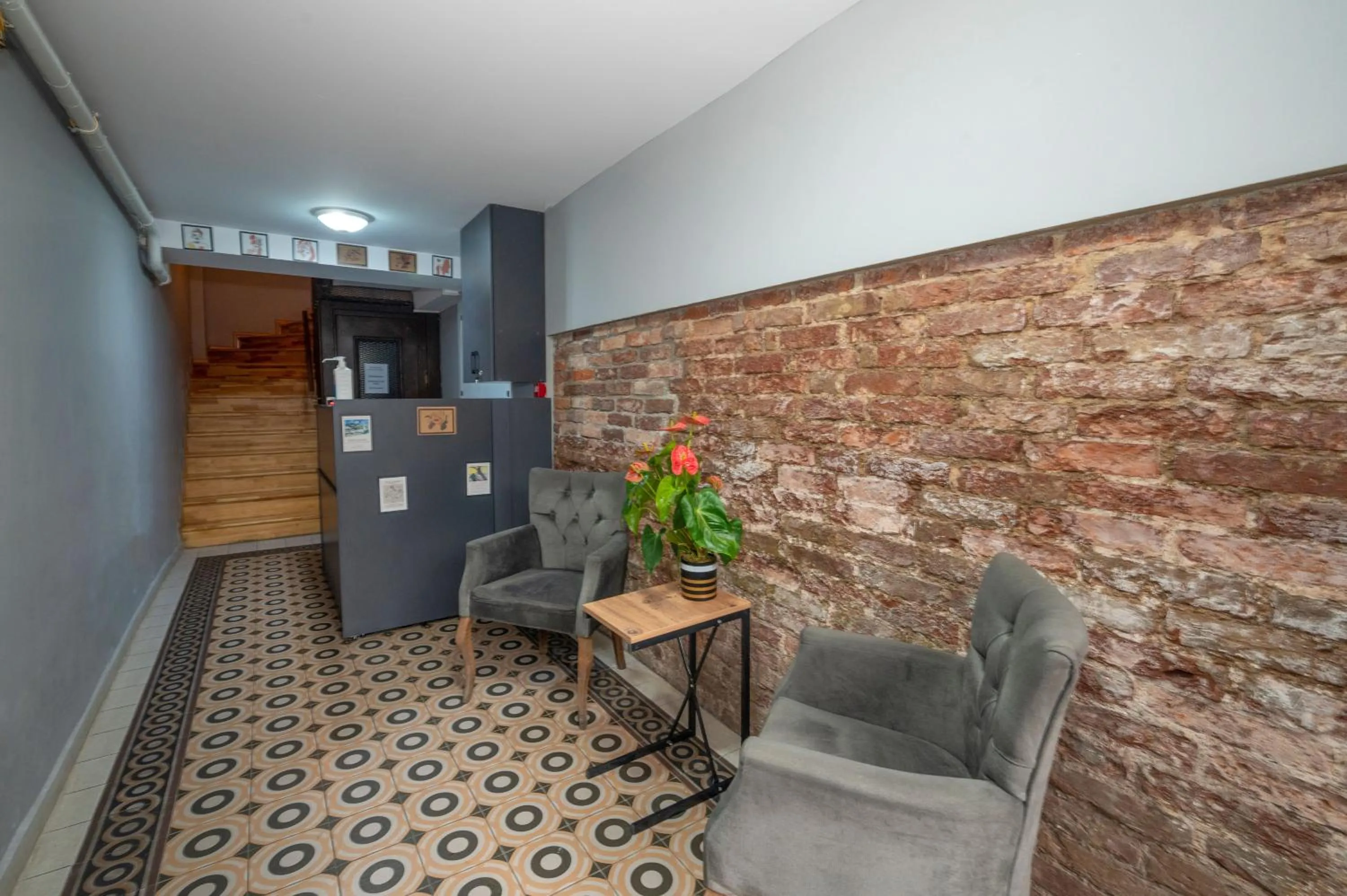 Lobby or reception in Suites İstanbul