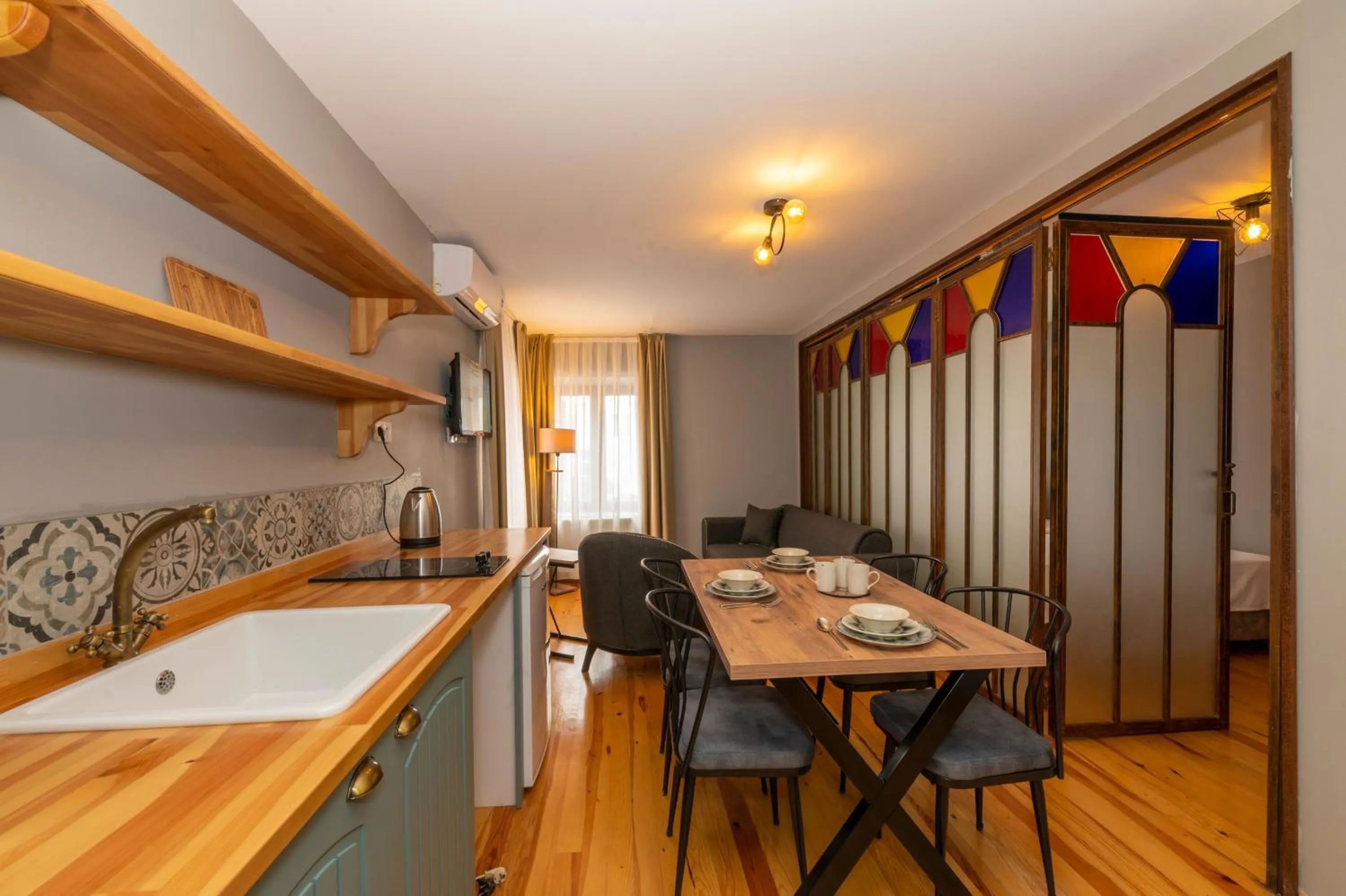 Dining area in Suites İstanbul