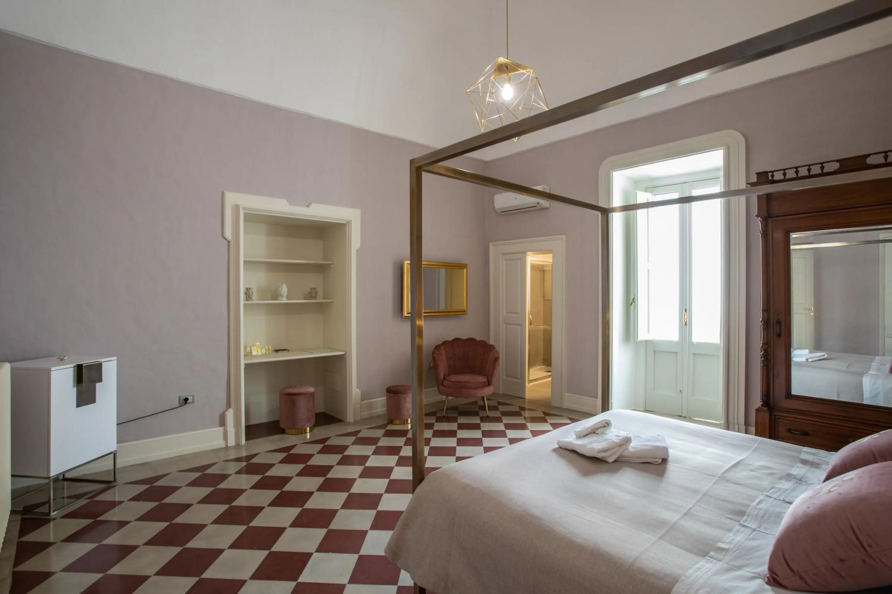 Photo of the whole room, Bed in Palazzo Sansonetti