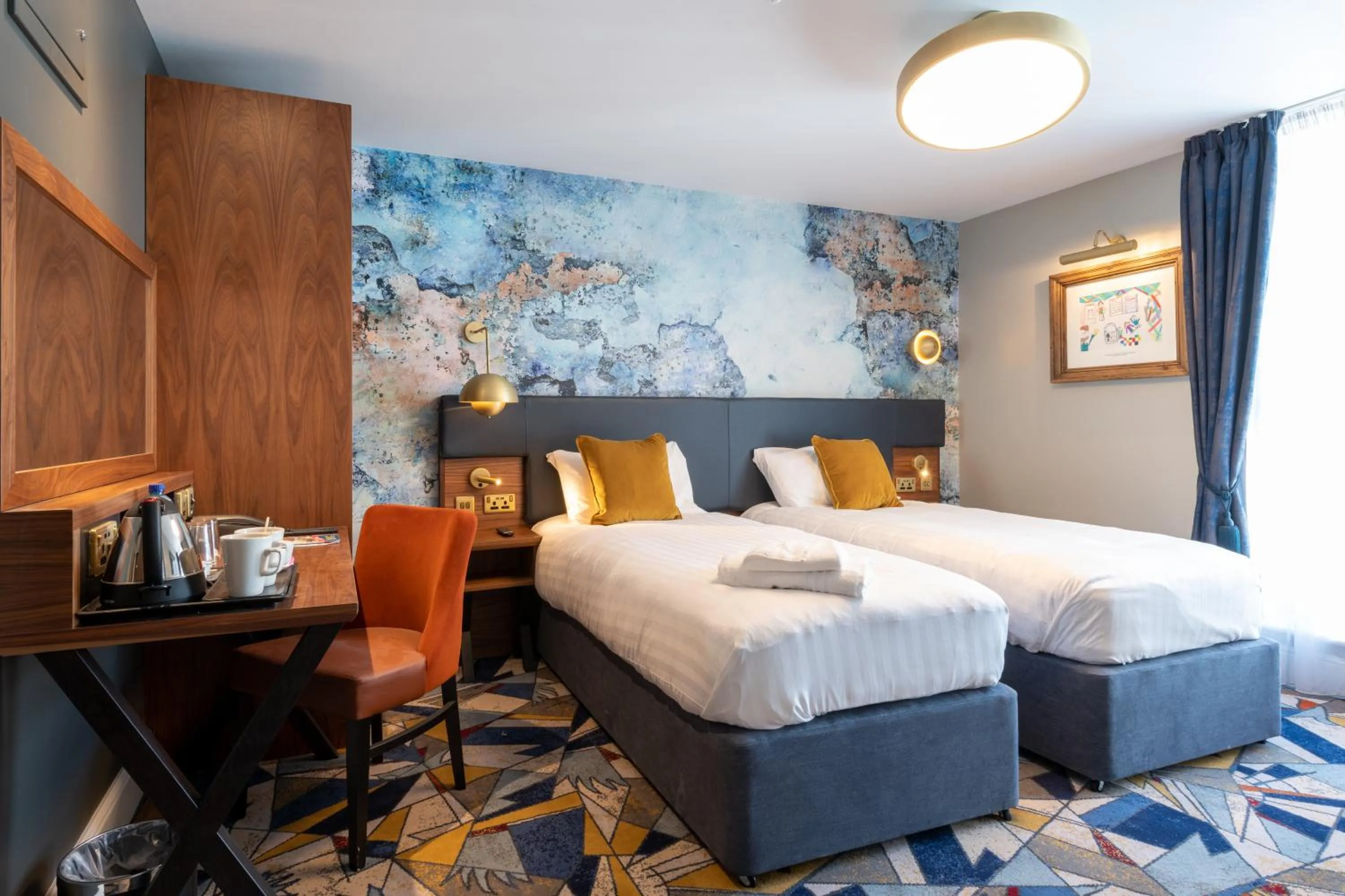 Bed in Keavan's Port Hotel, Dublin