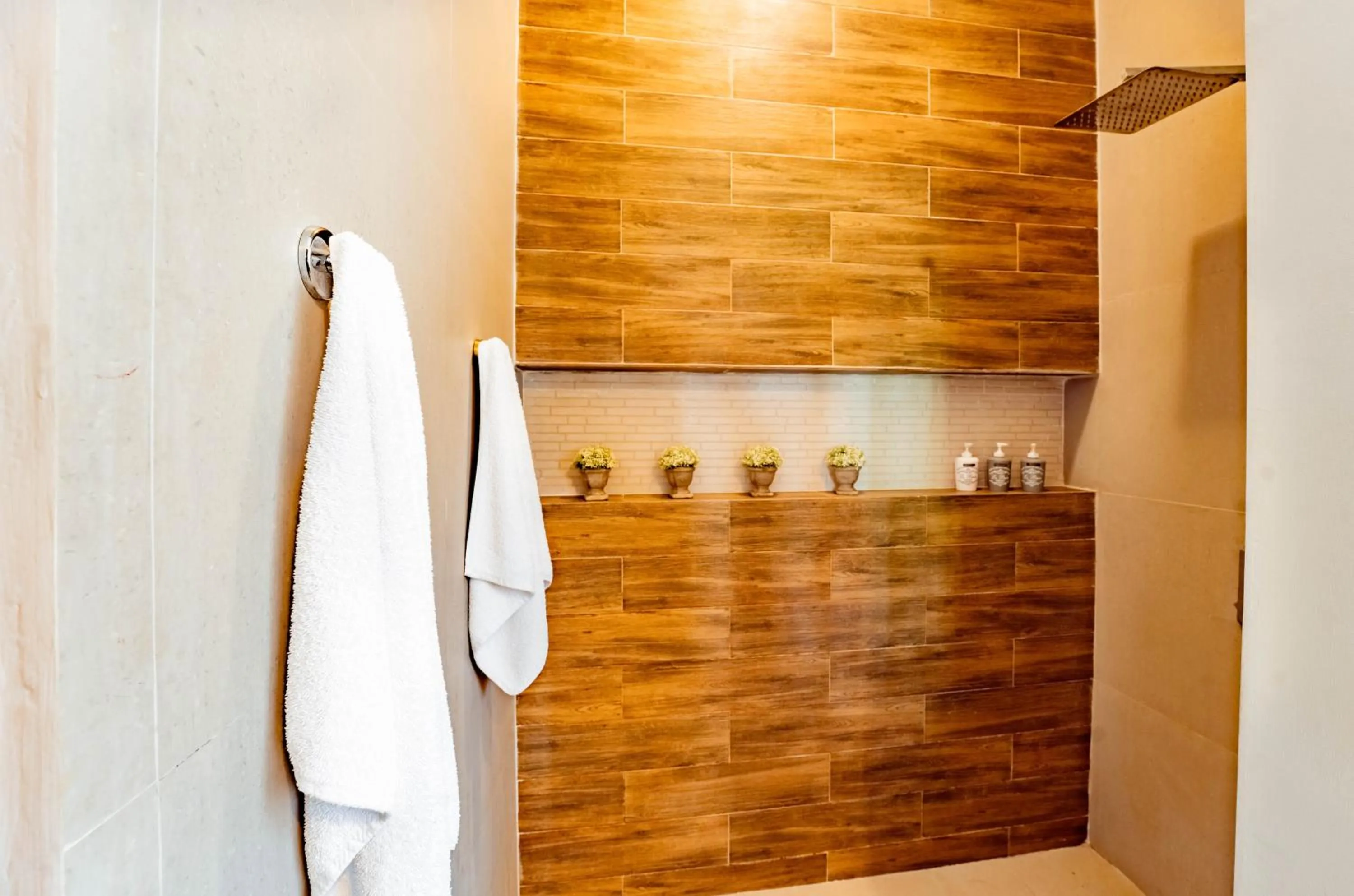 Shower in Zanzibella Hotel & SPA