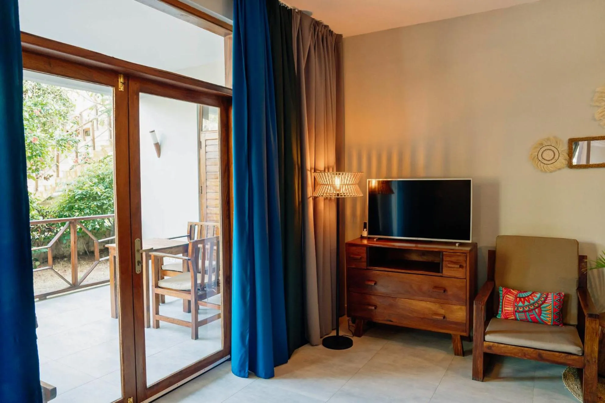 TV and multimedia in Zanzibella Hotel & SPA