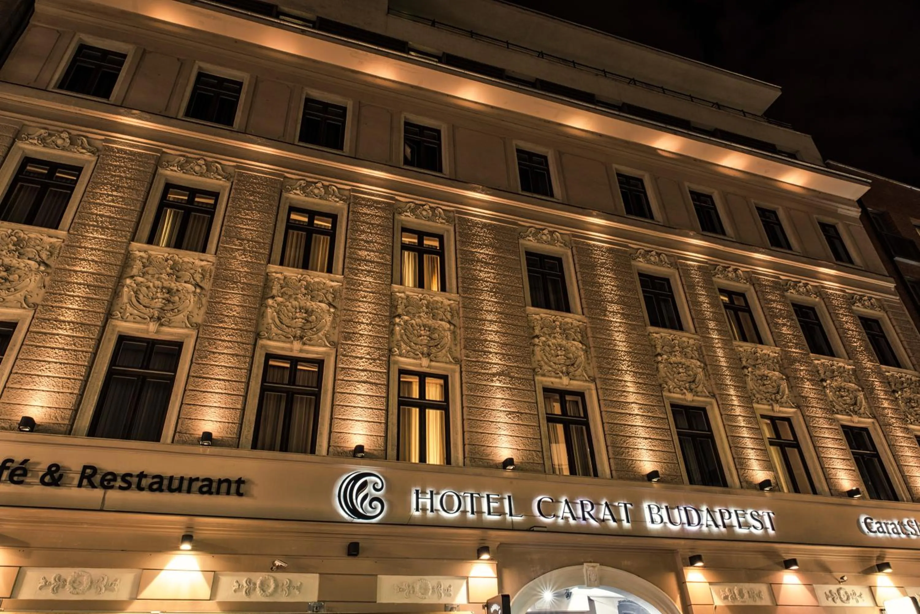 Facade/entrance in Carat Boutique Hotel