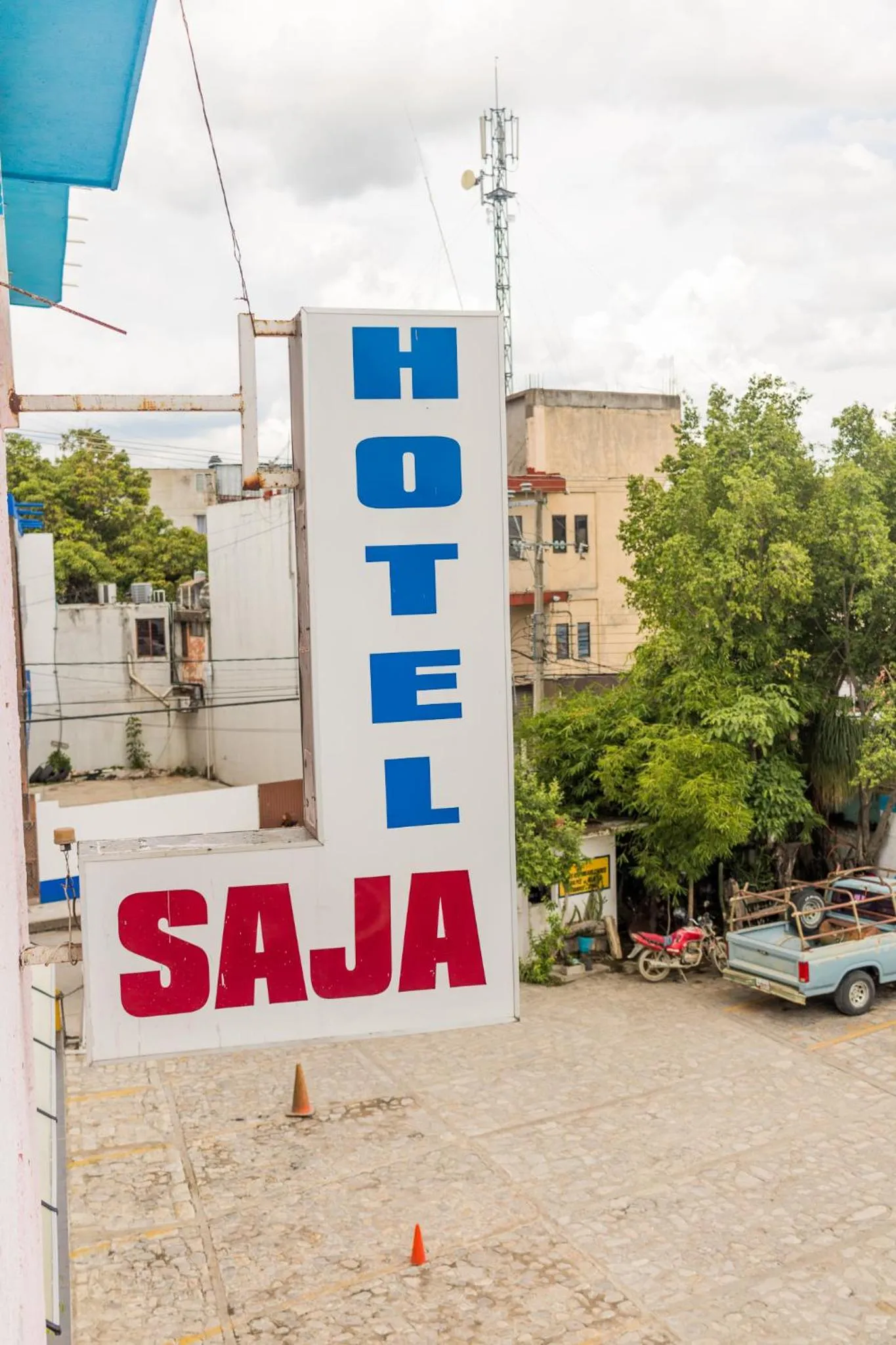 Logo/Certificate/Sign in Hotel Saja