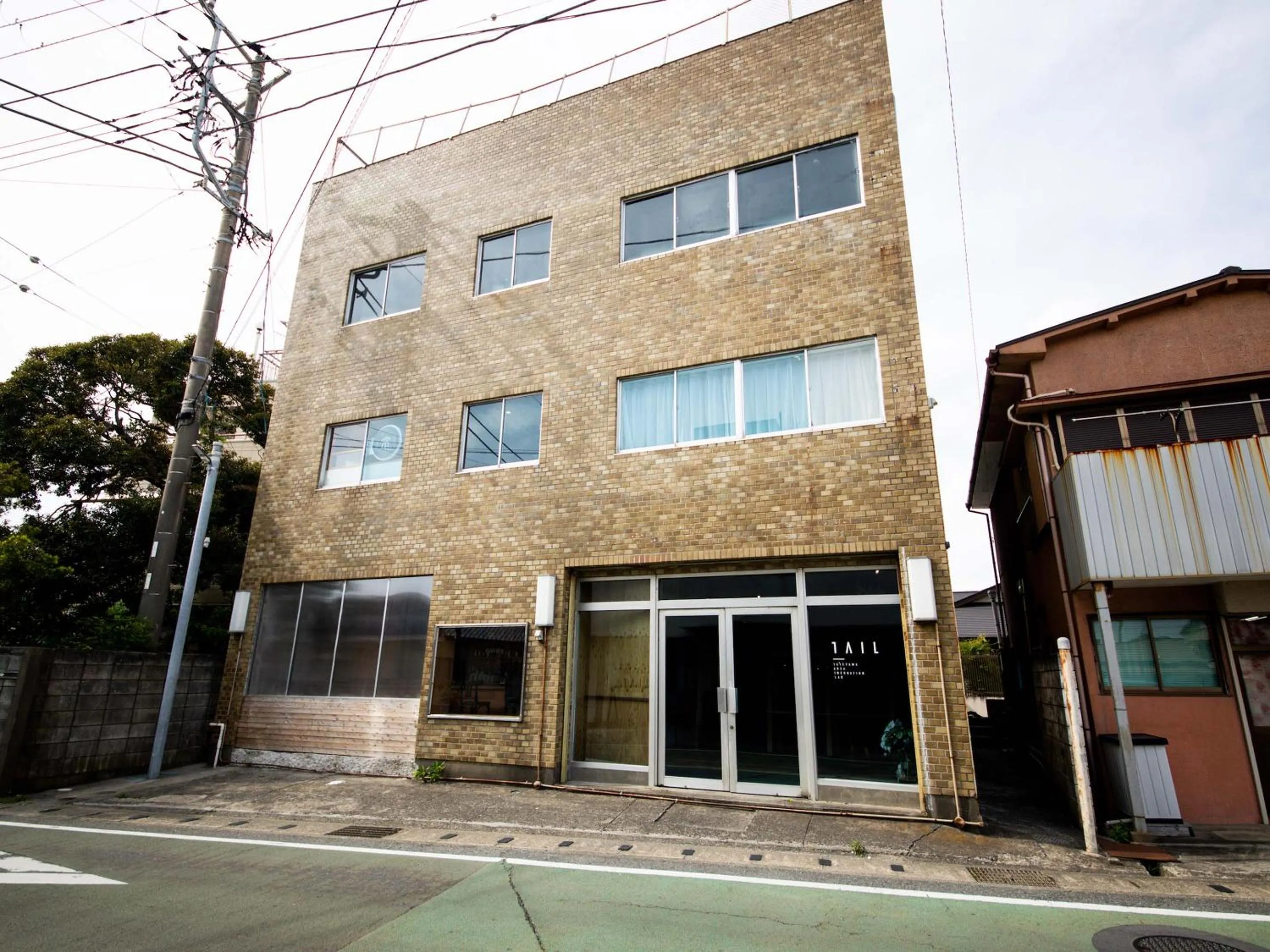 Property building in tune HIGORO