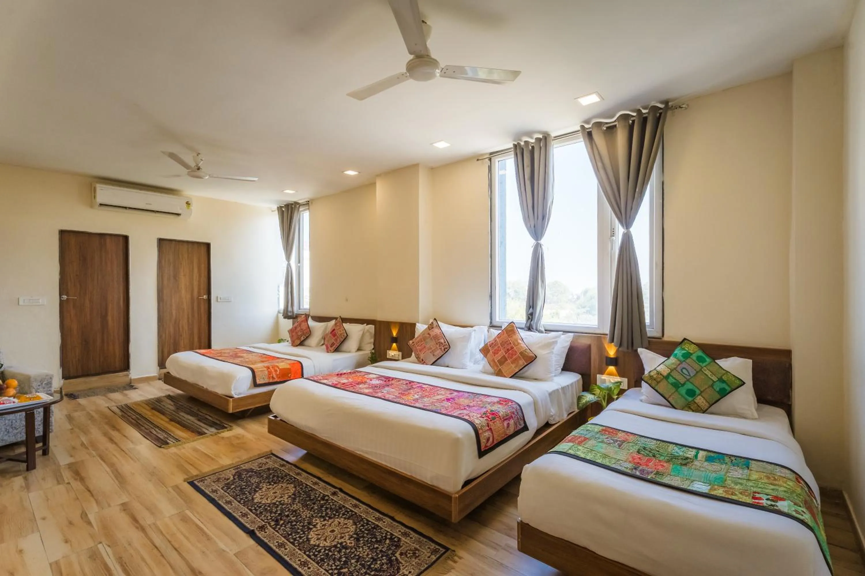 Bed in Tripli Hotels Le Shelton