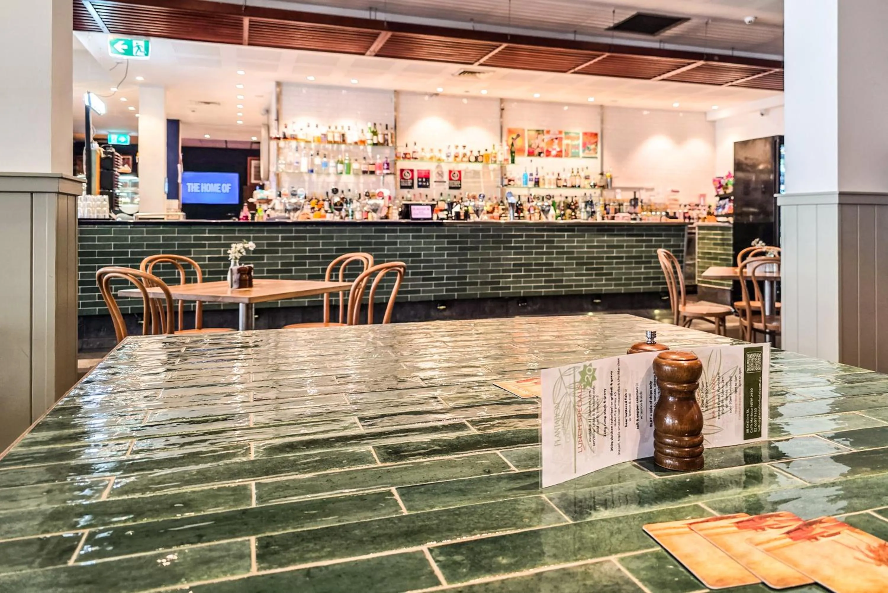 Restaurant/places to eat in Plantation Hotel Coffs Harbour