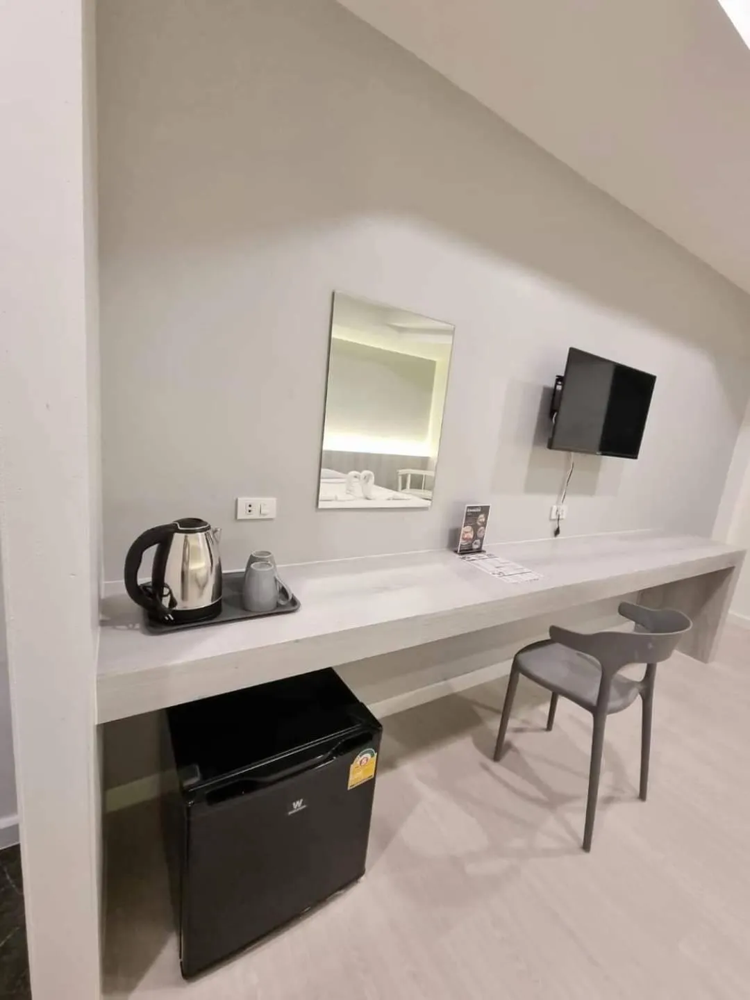 TV and multimedia in Kiatnakhon Hotel