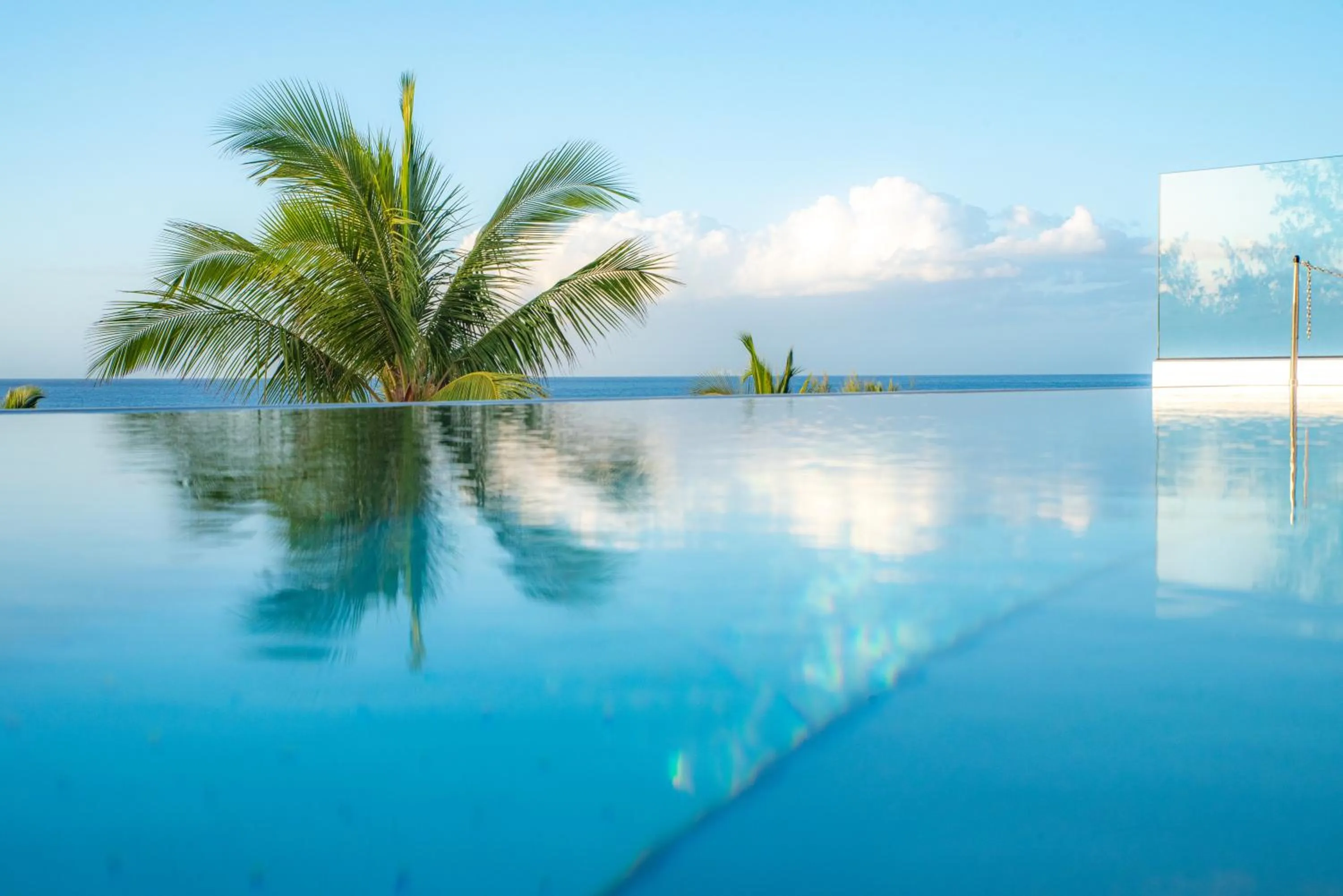 Pool view in Boutik Hôtel 2A - Adult Only