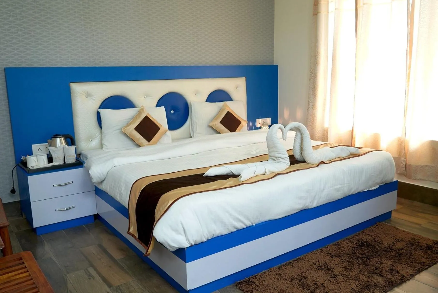 Photo of the whole room, Bed in Pink Park by Panache Hotels