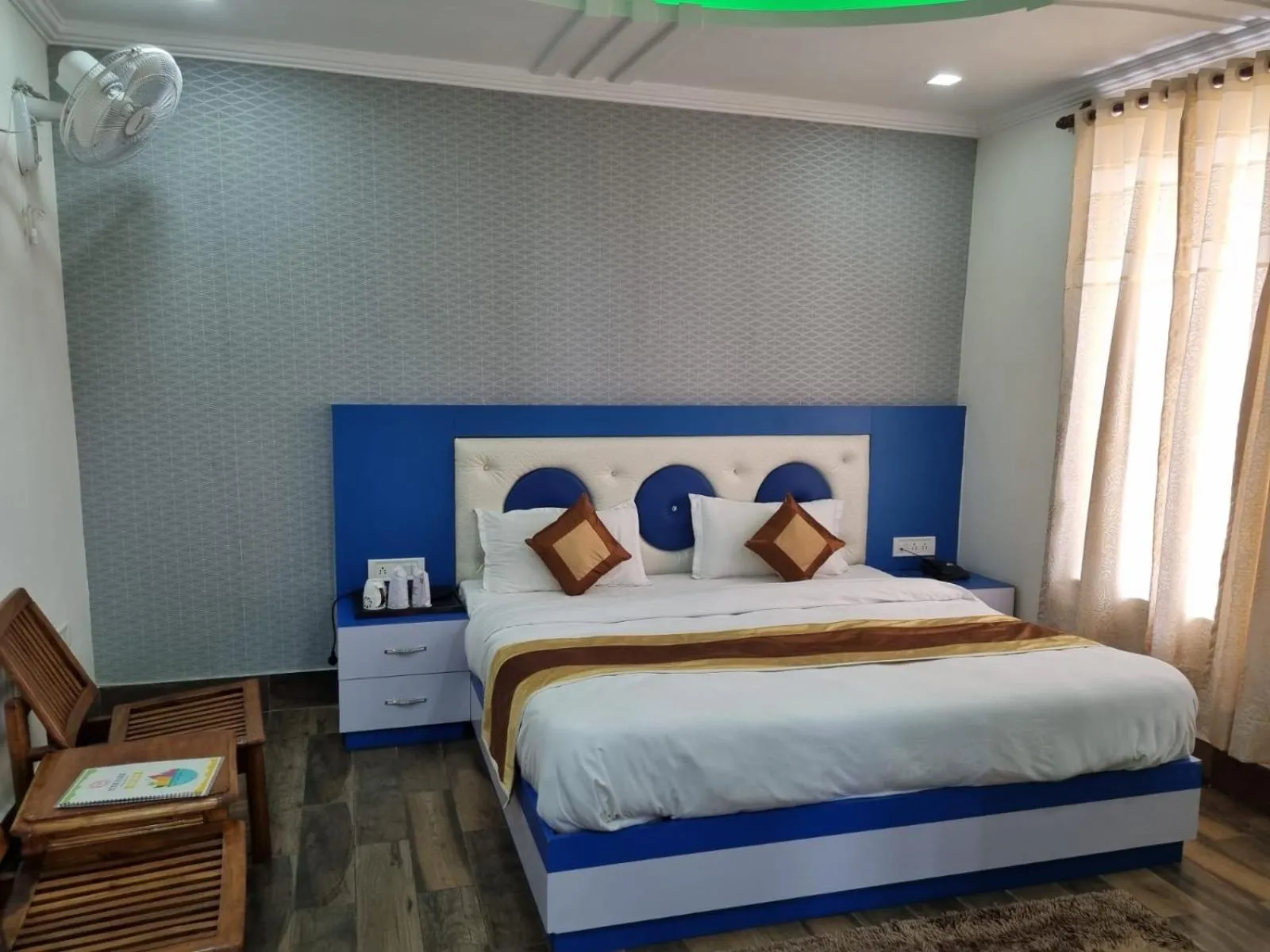 Bed in Pink Park by Panache Hotels