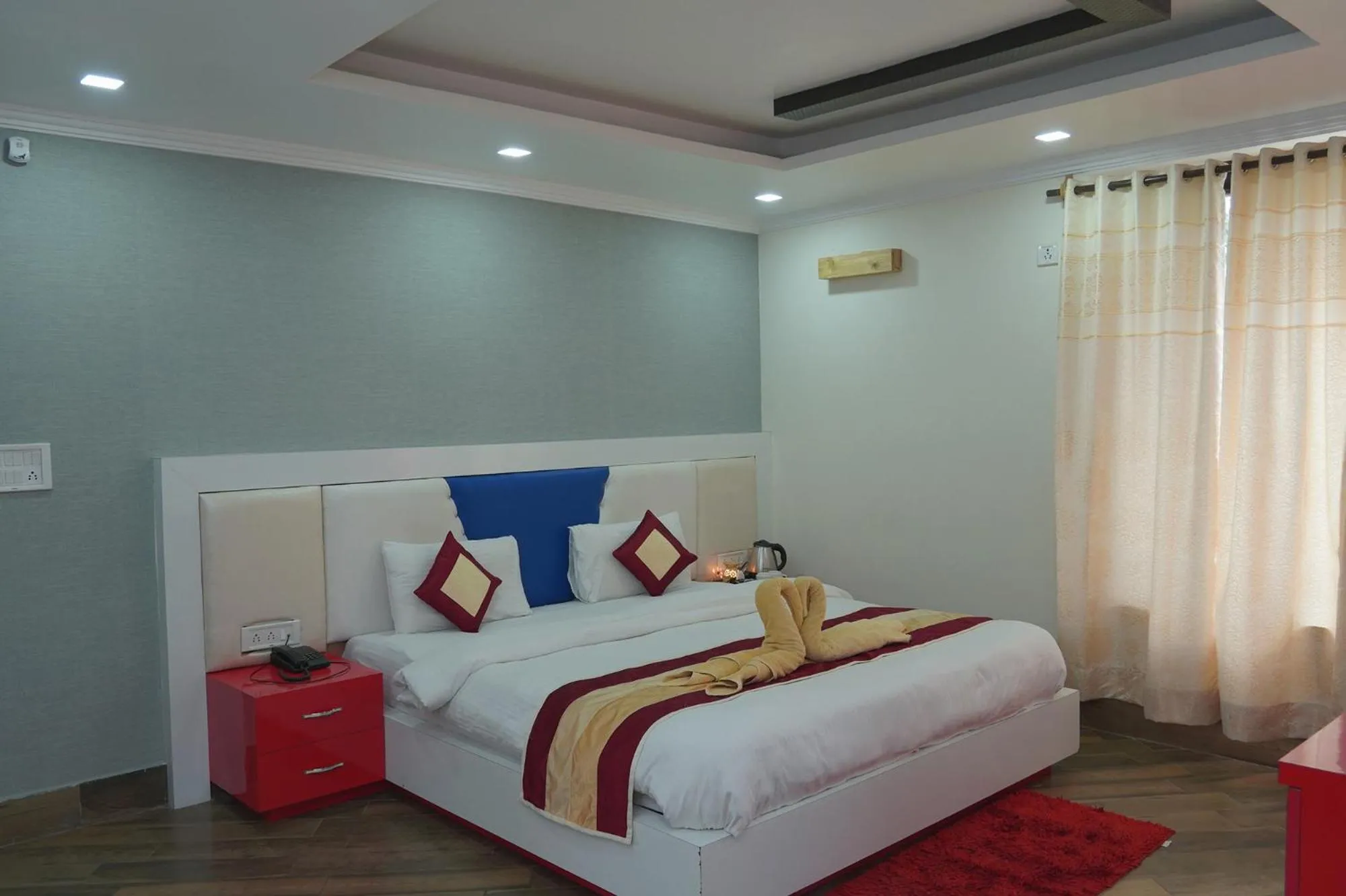 Photo of the whole room, Bed in Pink Park by Panache Hotels