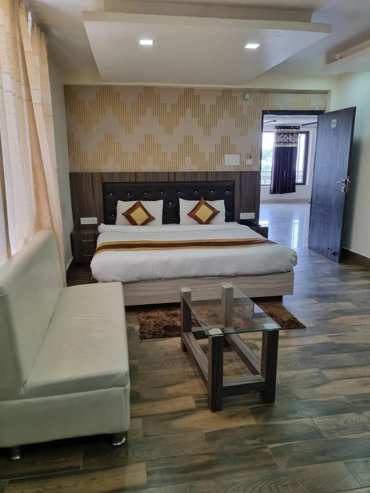 Bed in Pink Park by Panache Hotels