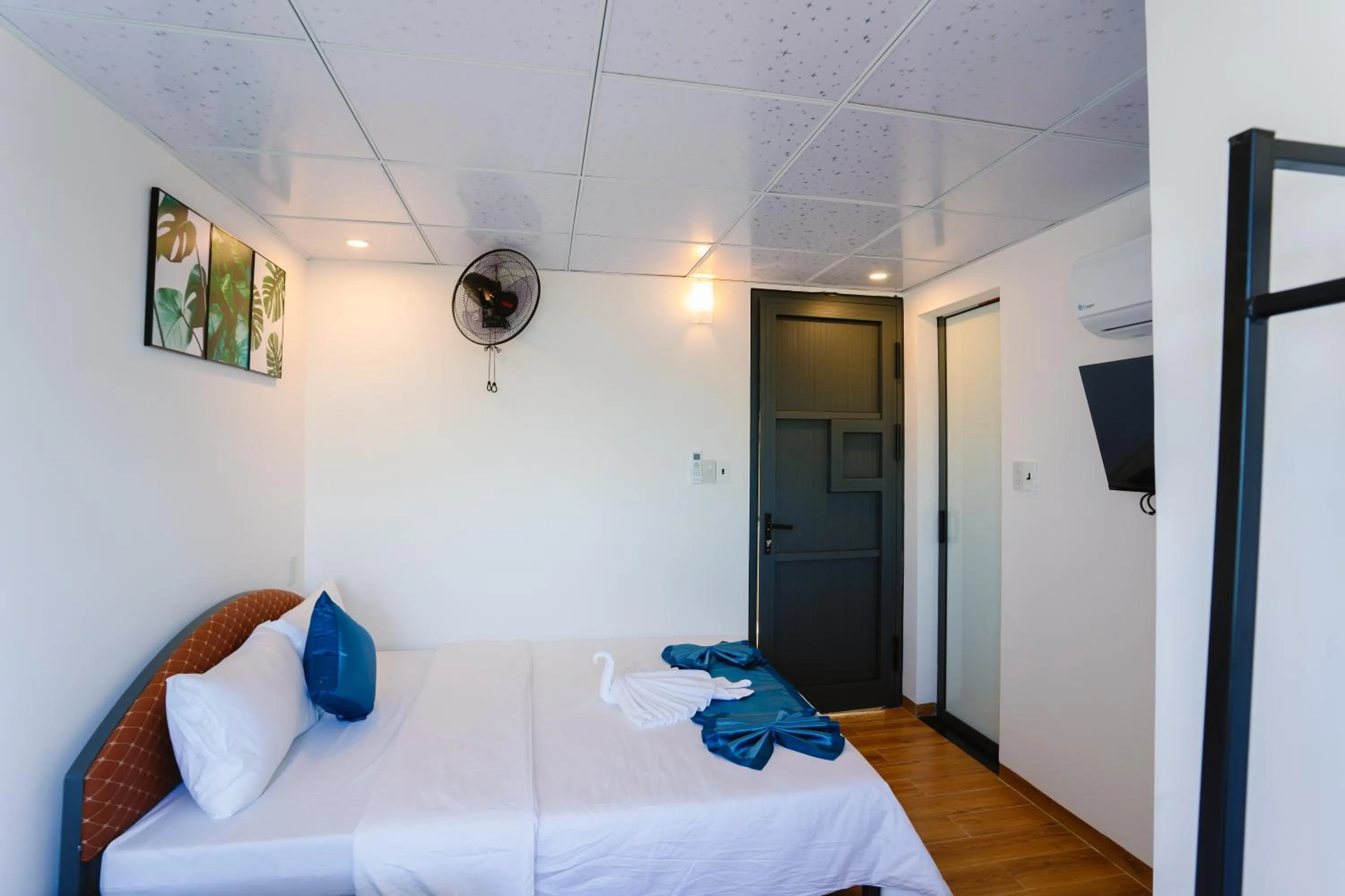 Bed in New World Hotel