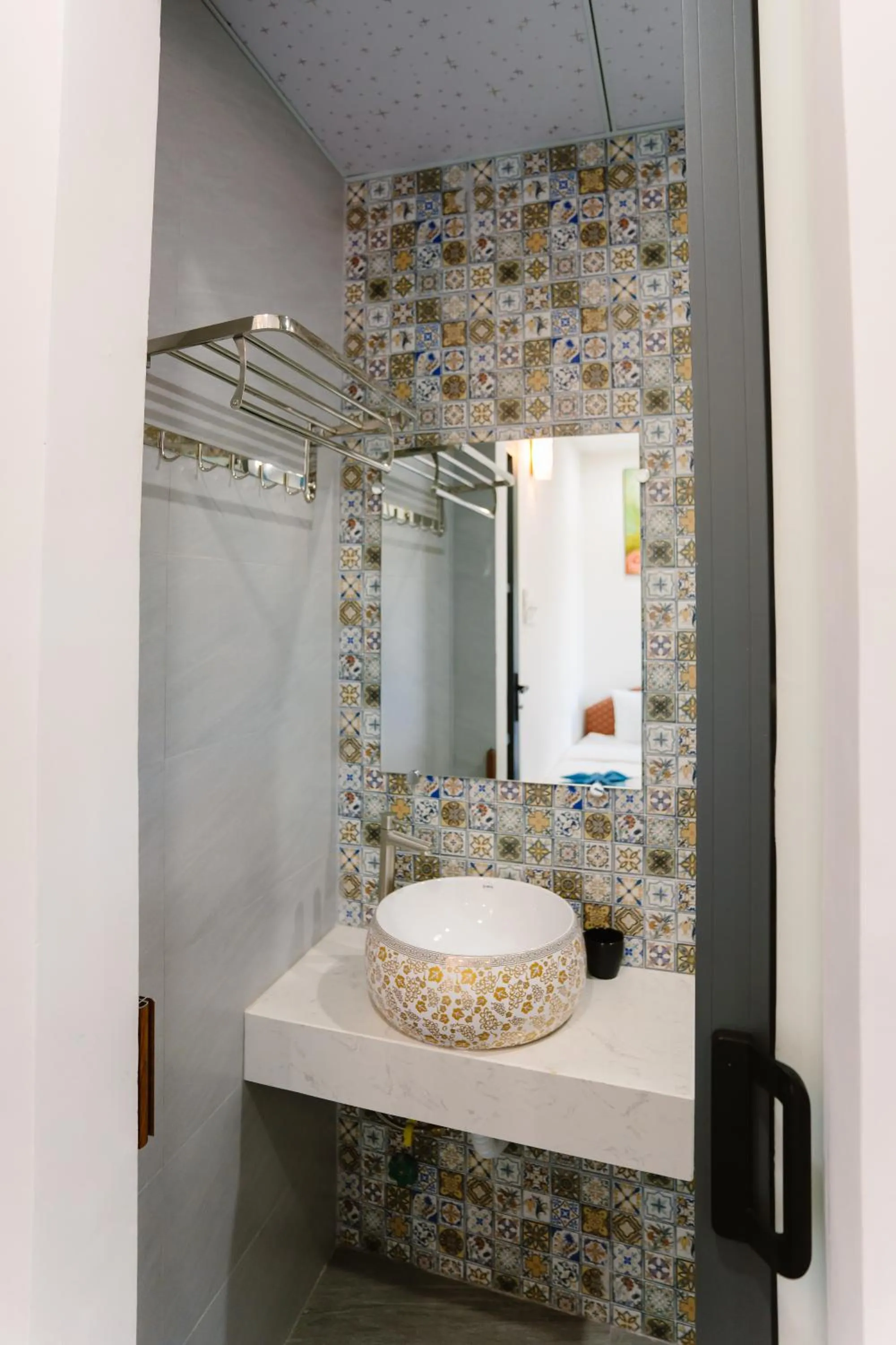 Bathroom in New World Hotel