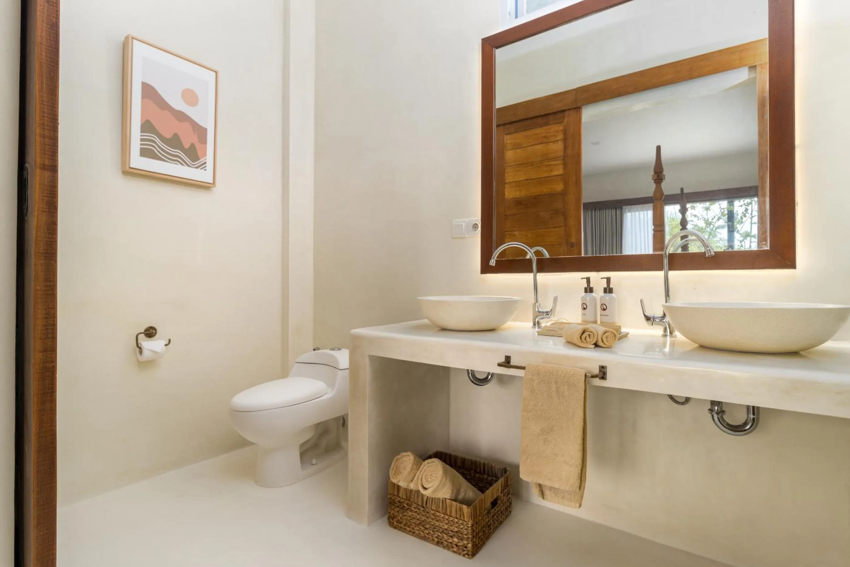 Toilet in White Goose Boutique Hotel