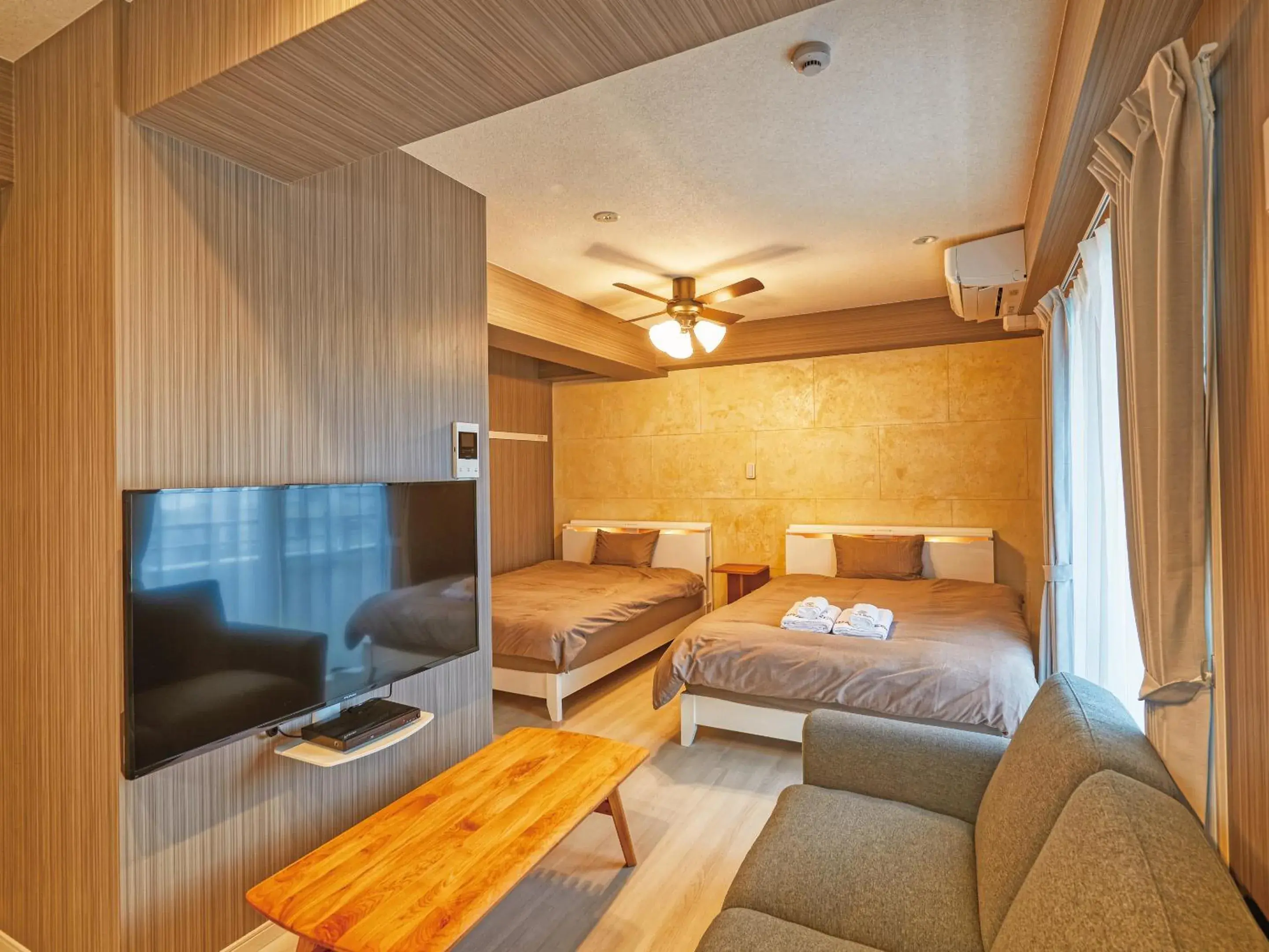 Deluxe Twin Room - single occupancy in Terrace Resort Mihama Chatan Deluxe Twin Room - single occupancy in Terrace Resort Mihama Chatan