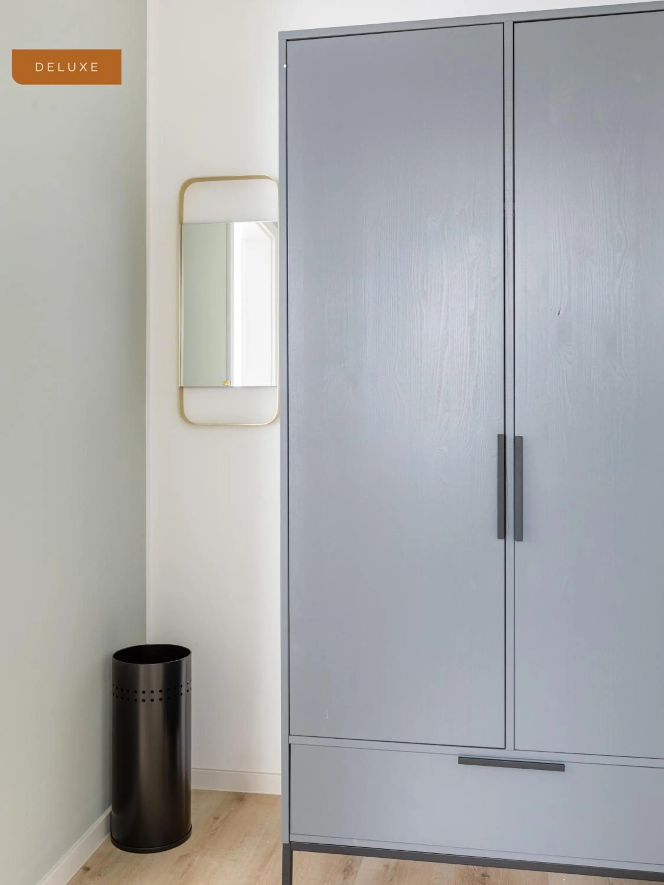 Bedroom in Limehome Osnabrück Johannisstraße