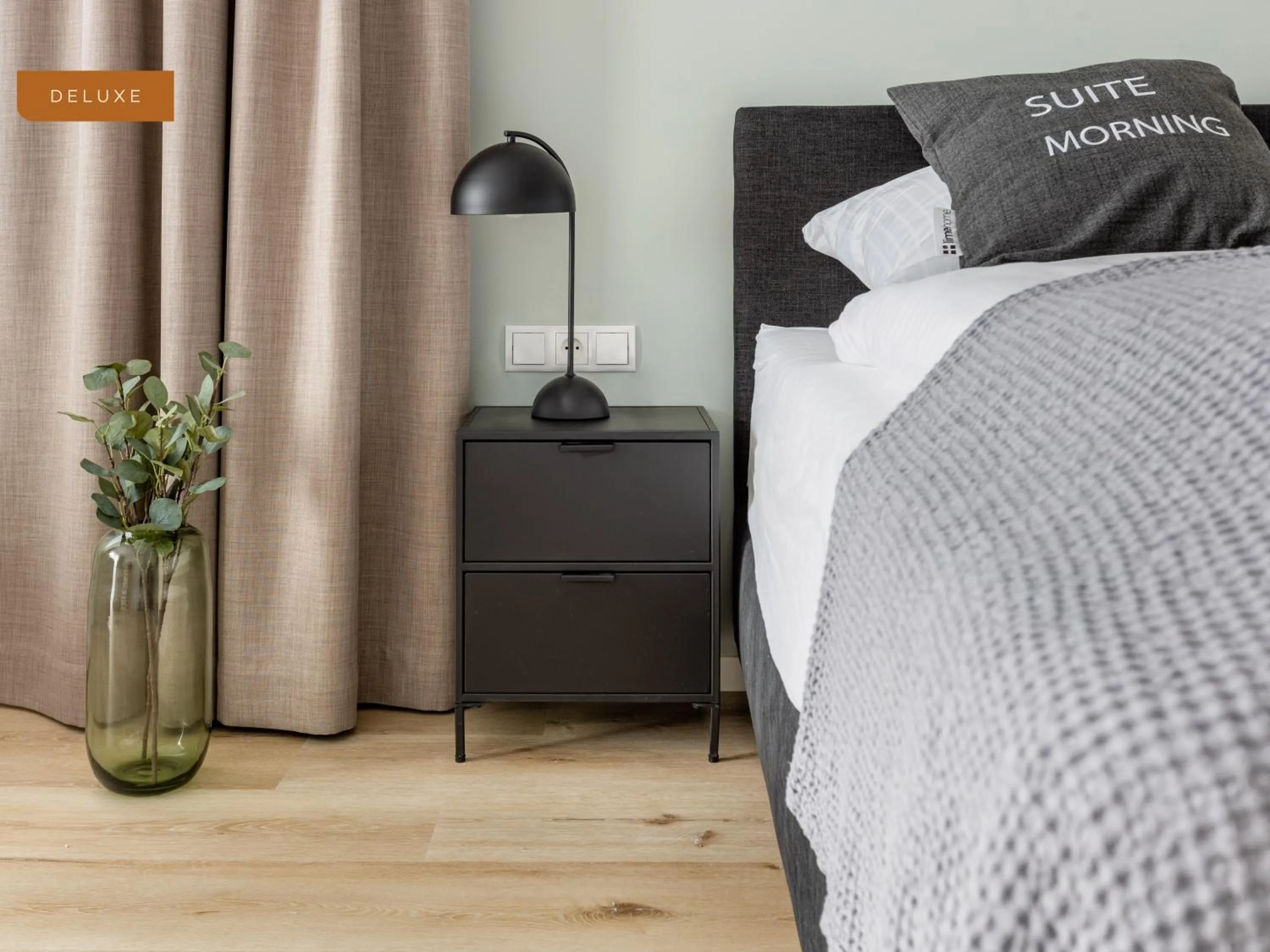 Bed in Limehome Osnabrück Johannisstraße