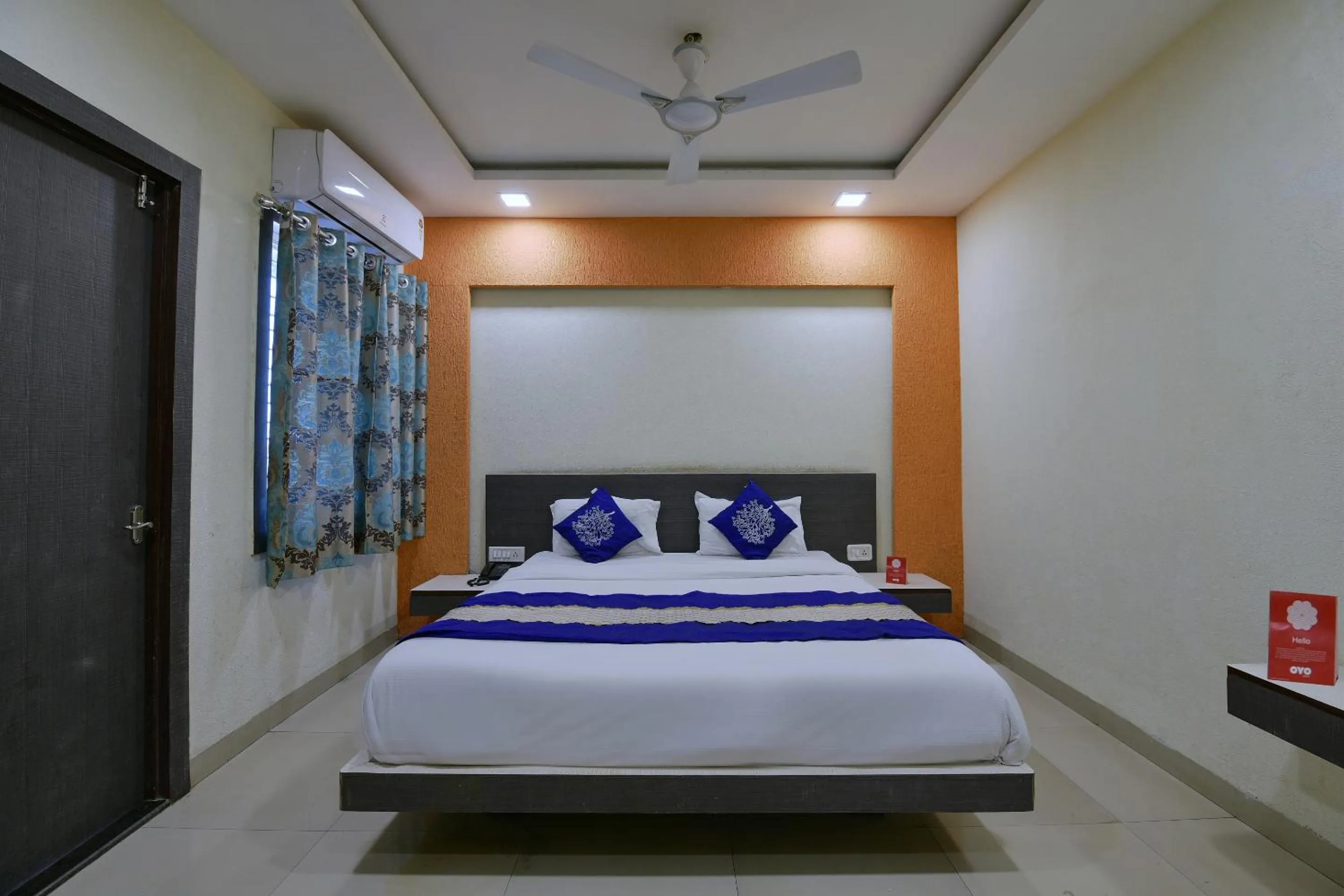 Bedroom, Bed in Hotel O SVL