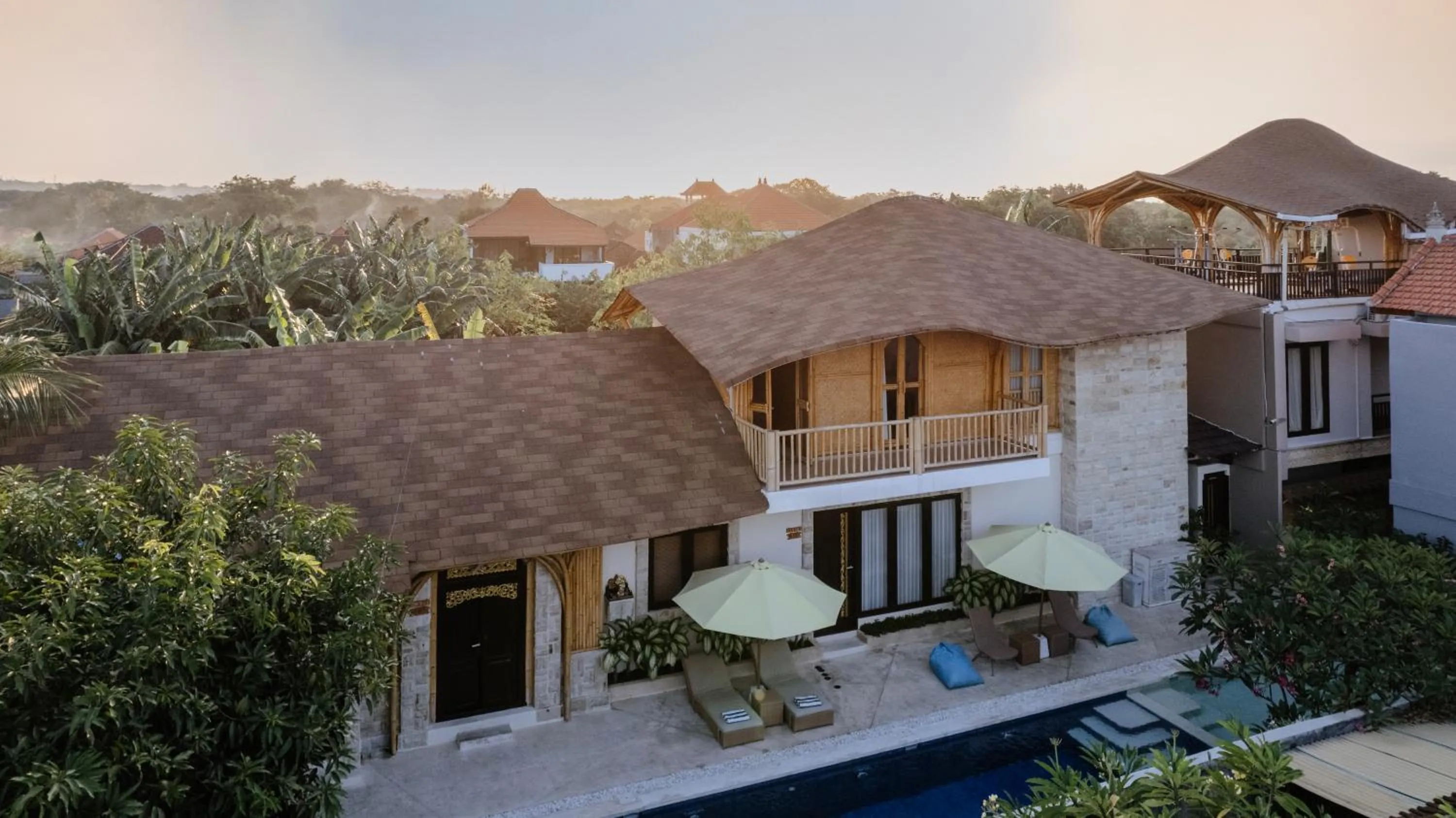 Property building in Bali Sunshine Nusa Dua