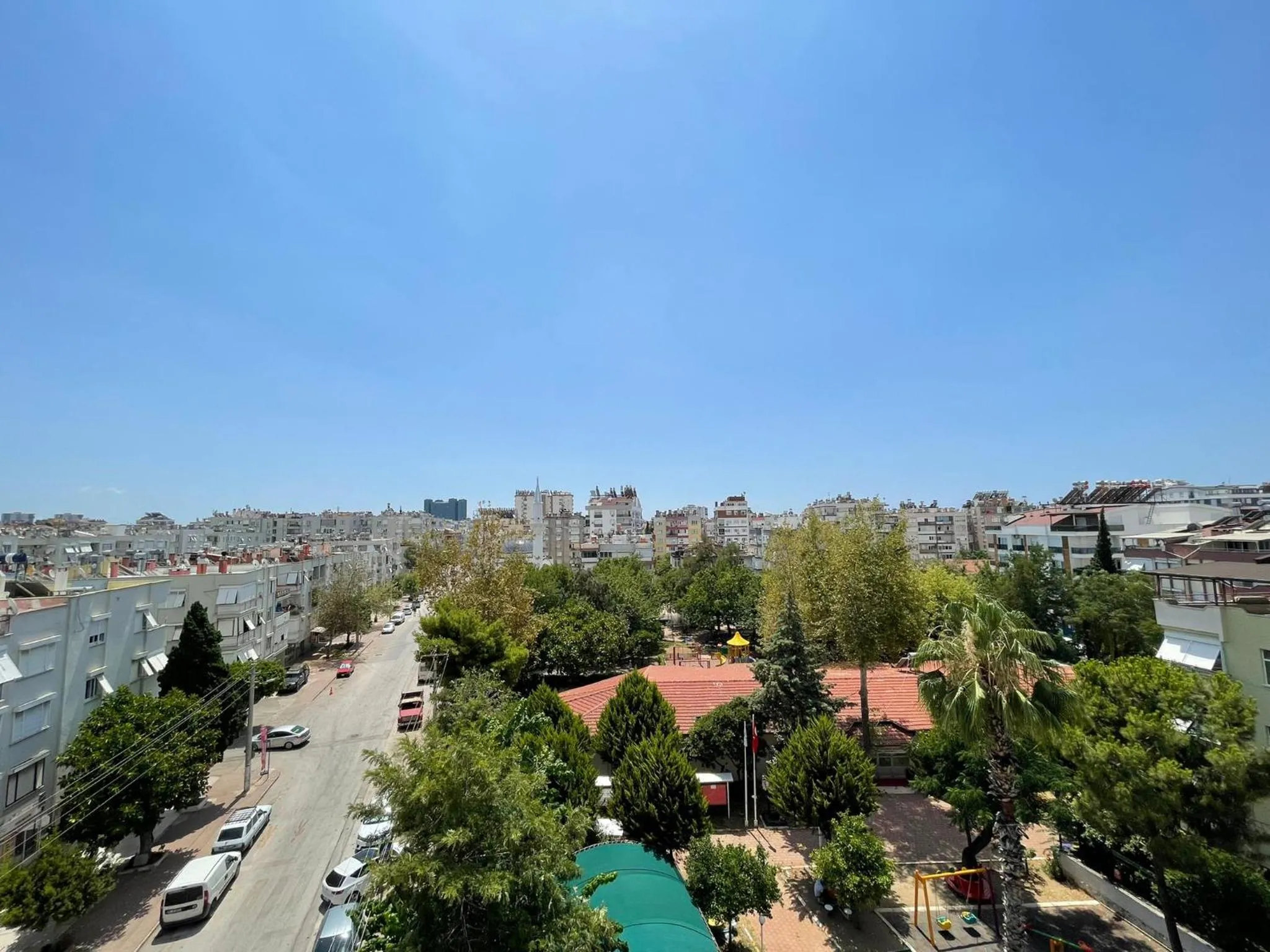 Neighbourhood in Seven City Hotel