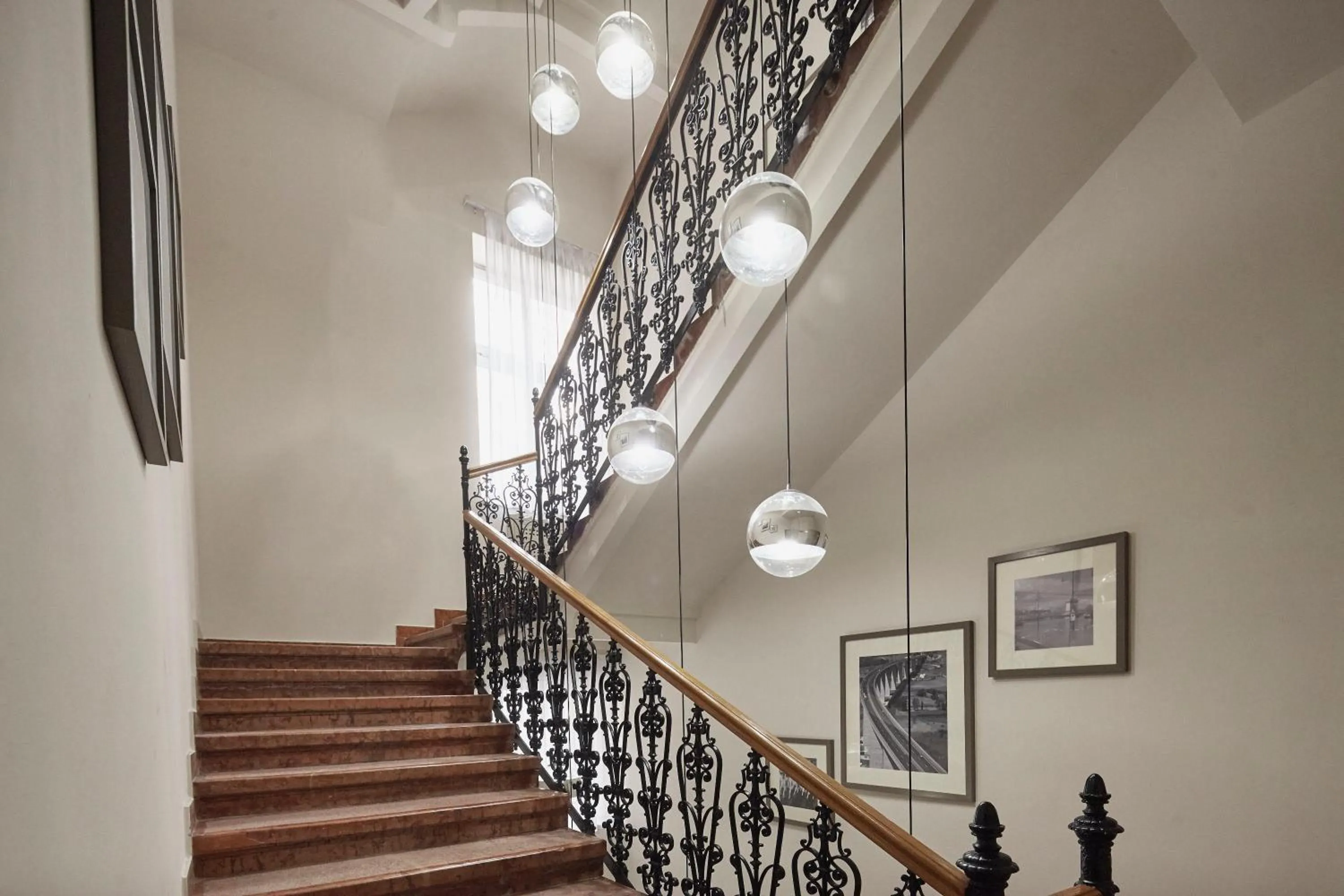 Area and facilities in Hotel Central Basilica