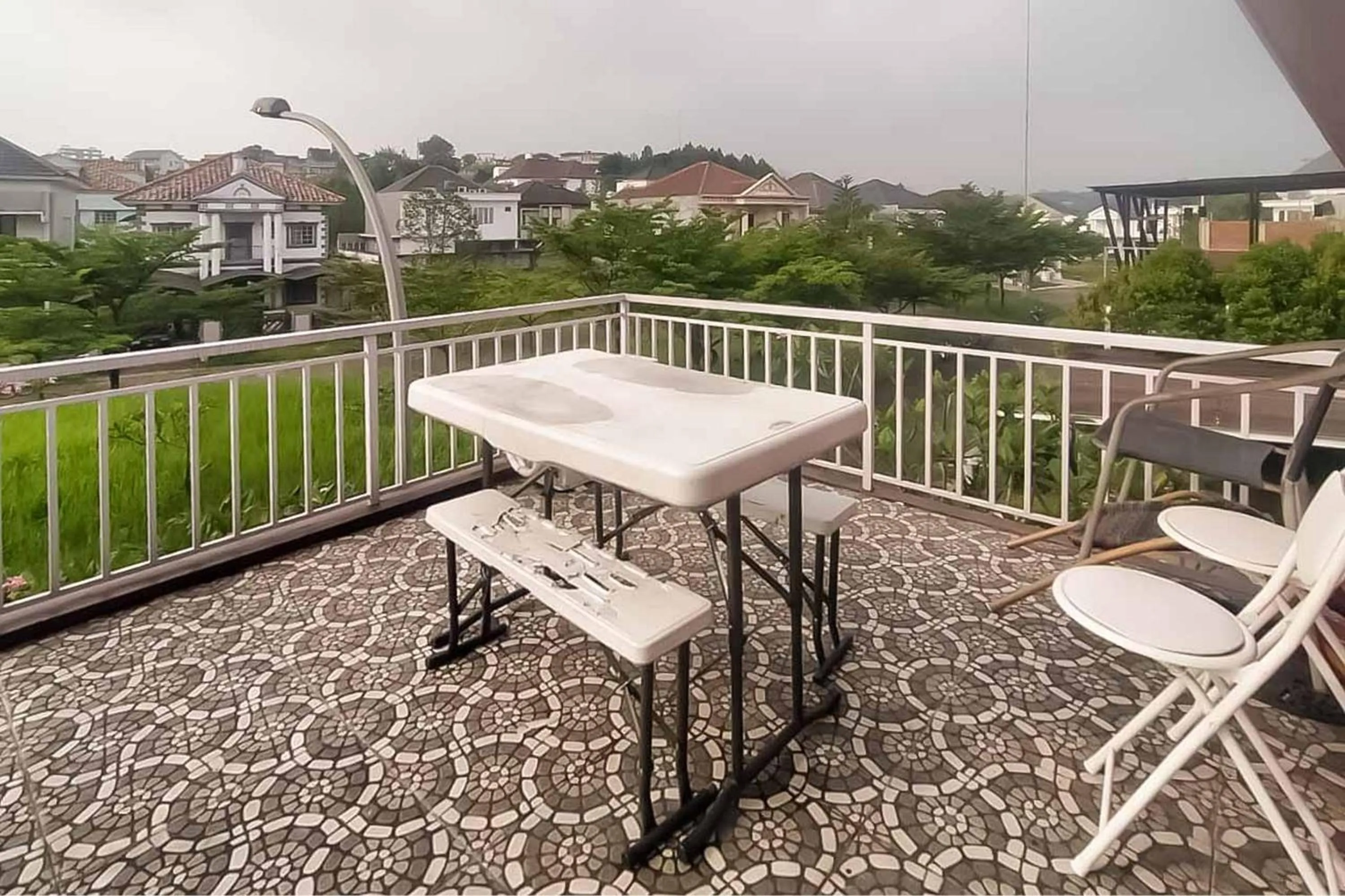 d'H Mansion La Rosa Syariah Sentul Mitra RedDoorz