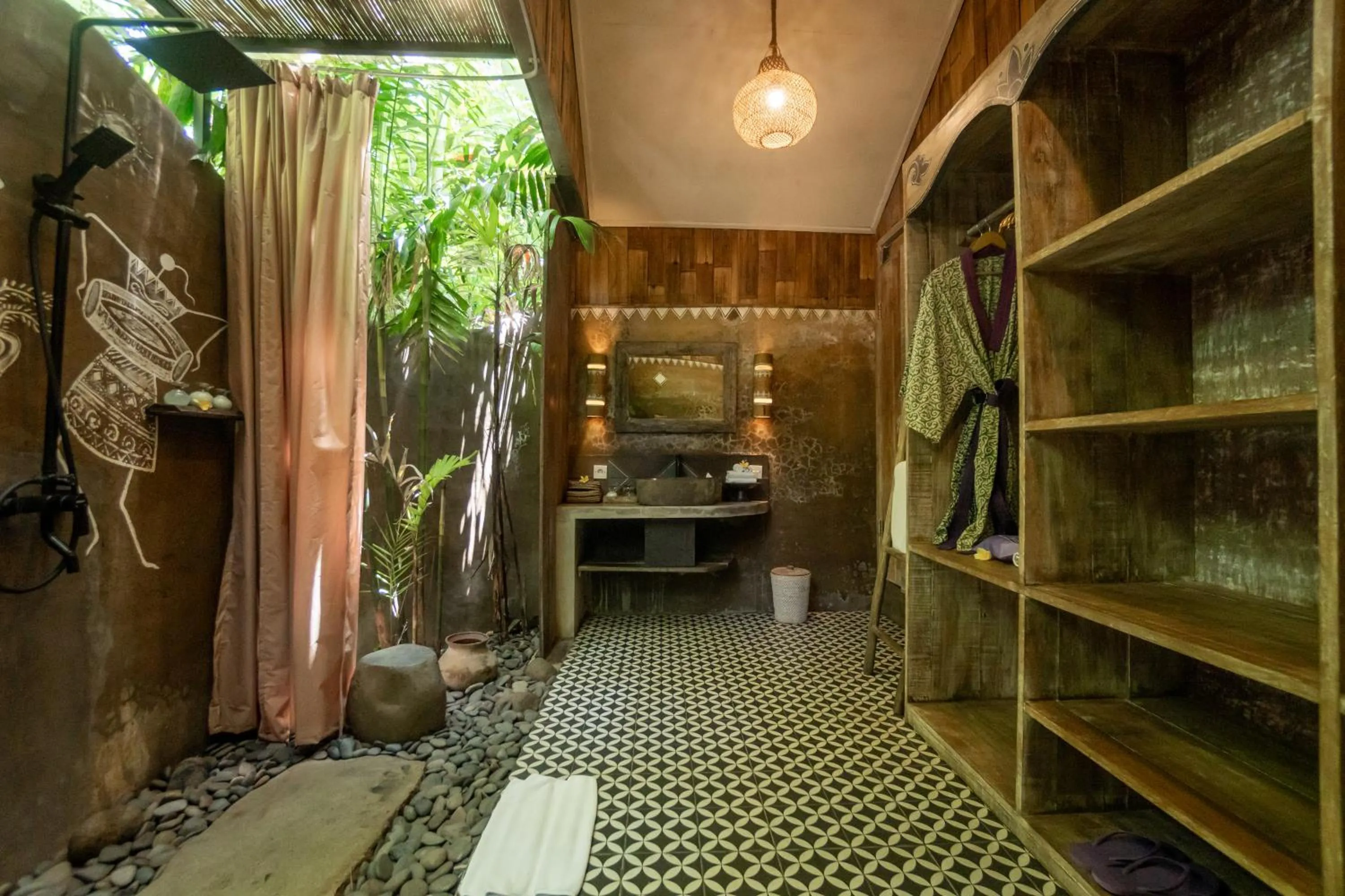 Bathroom in Pramana Giri Kusuma