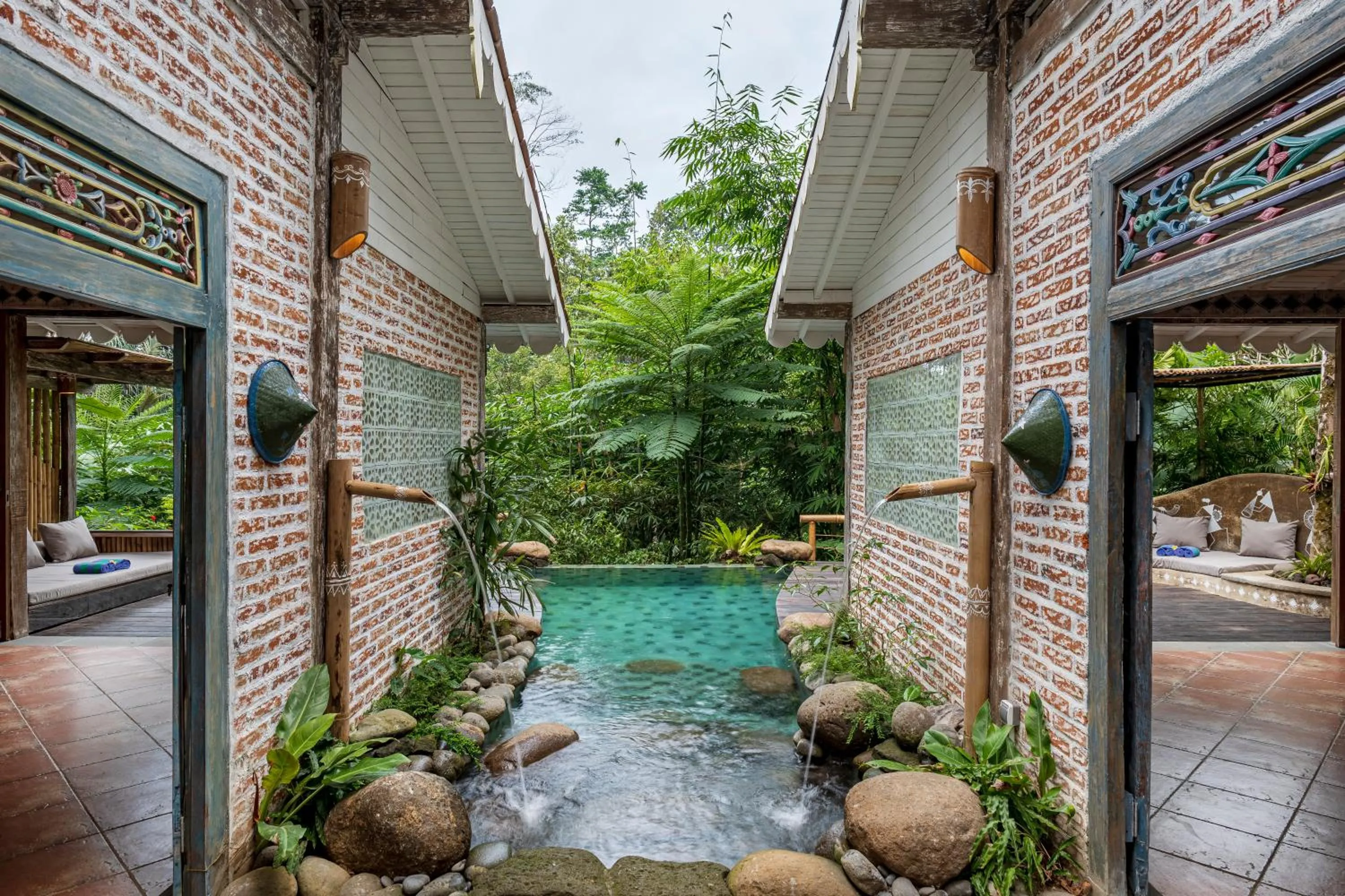 Pool view in Pramana Giri Kusuma
