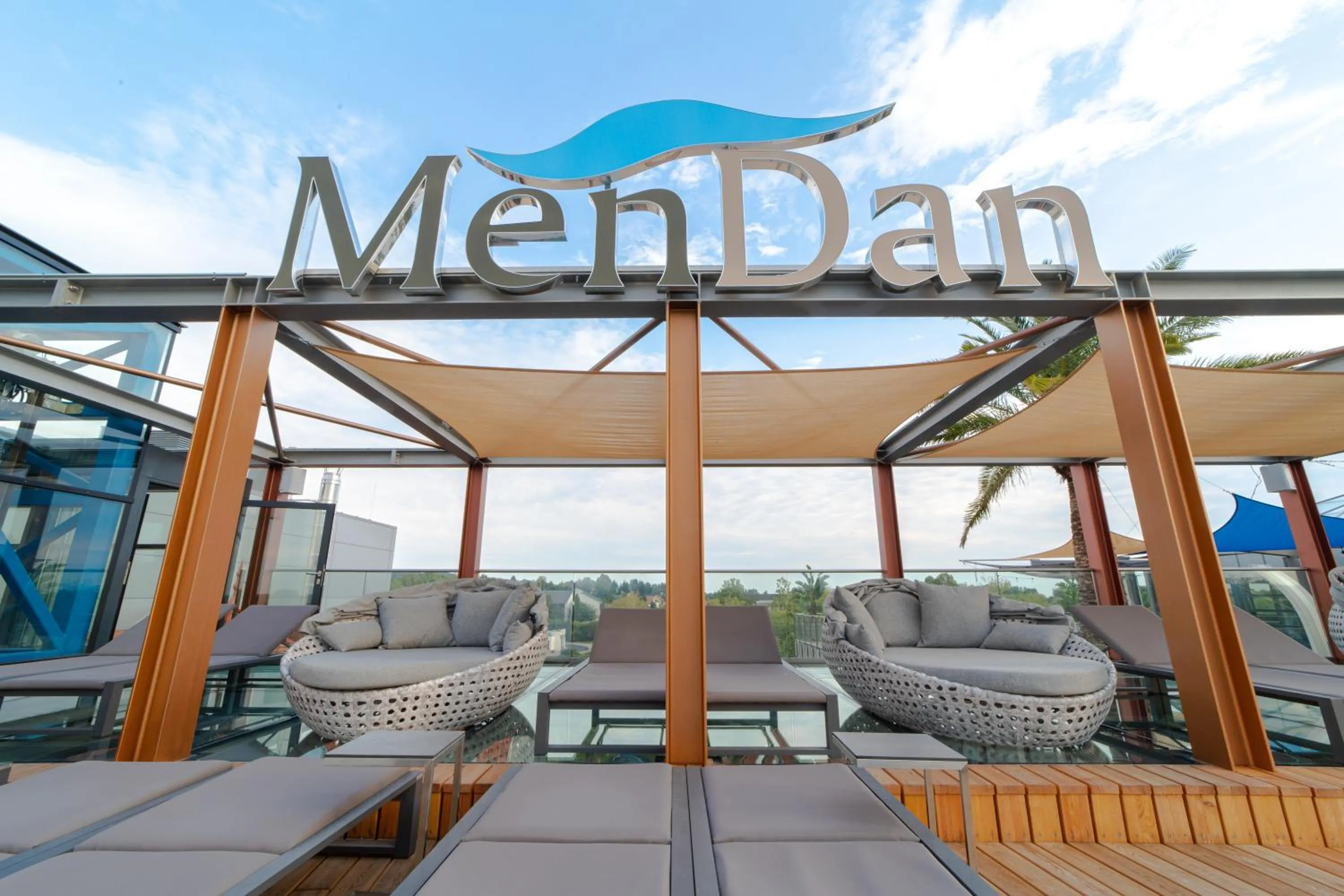 sunbed in MenDan Magic Spa & Wellness Hotel