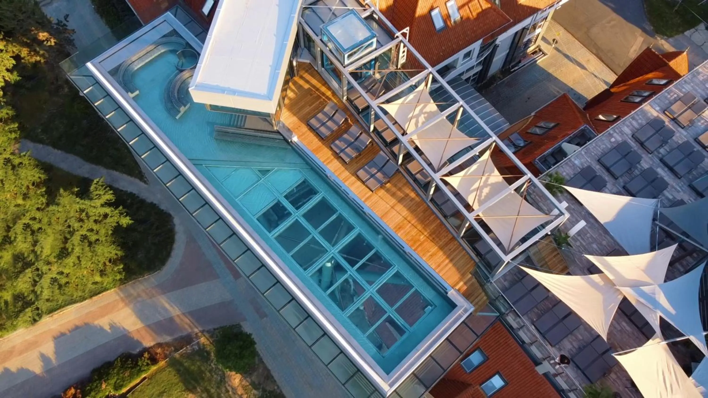 Swimming pool in MenDan Magic Spa & Wellness Hotel