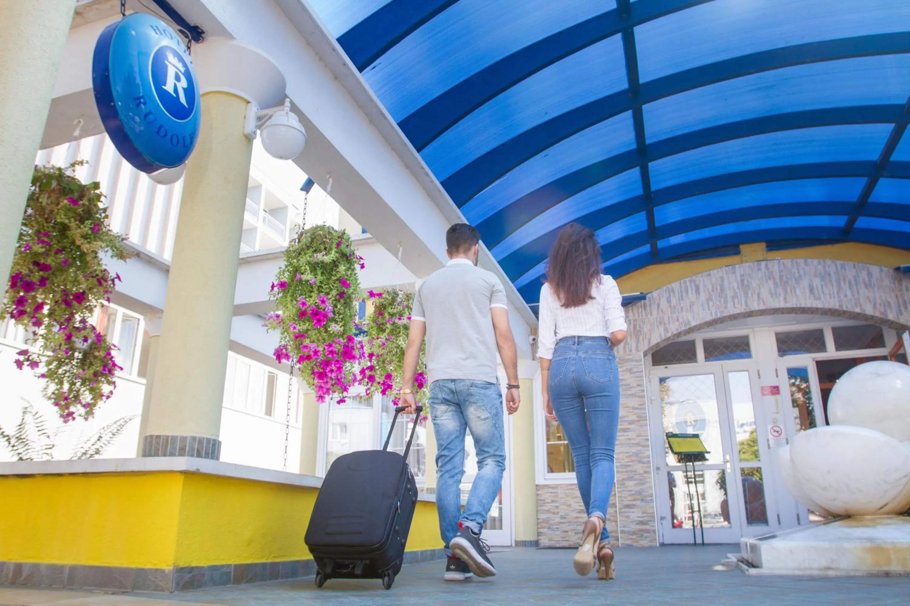 Guests in Hotel Rudolf