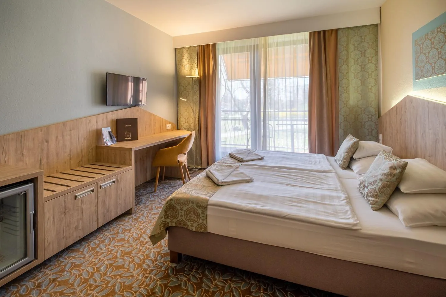 Photo of the whole room, Bed in Hotel Margareta