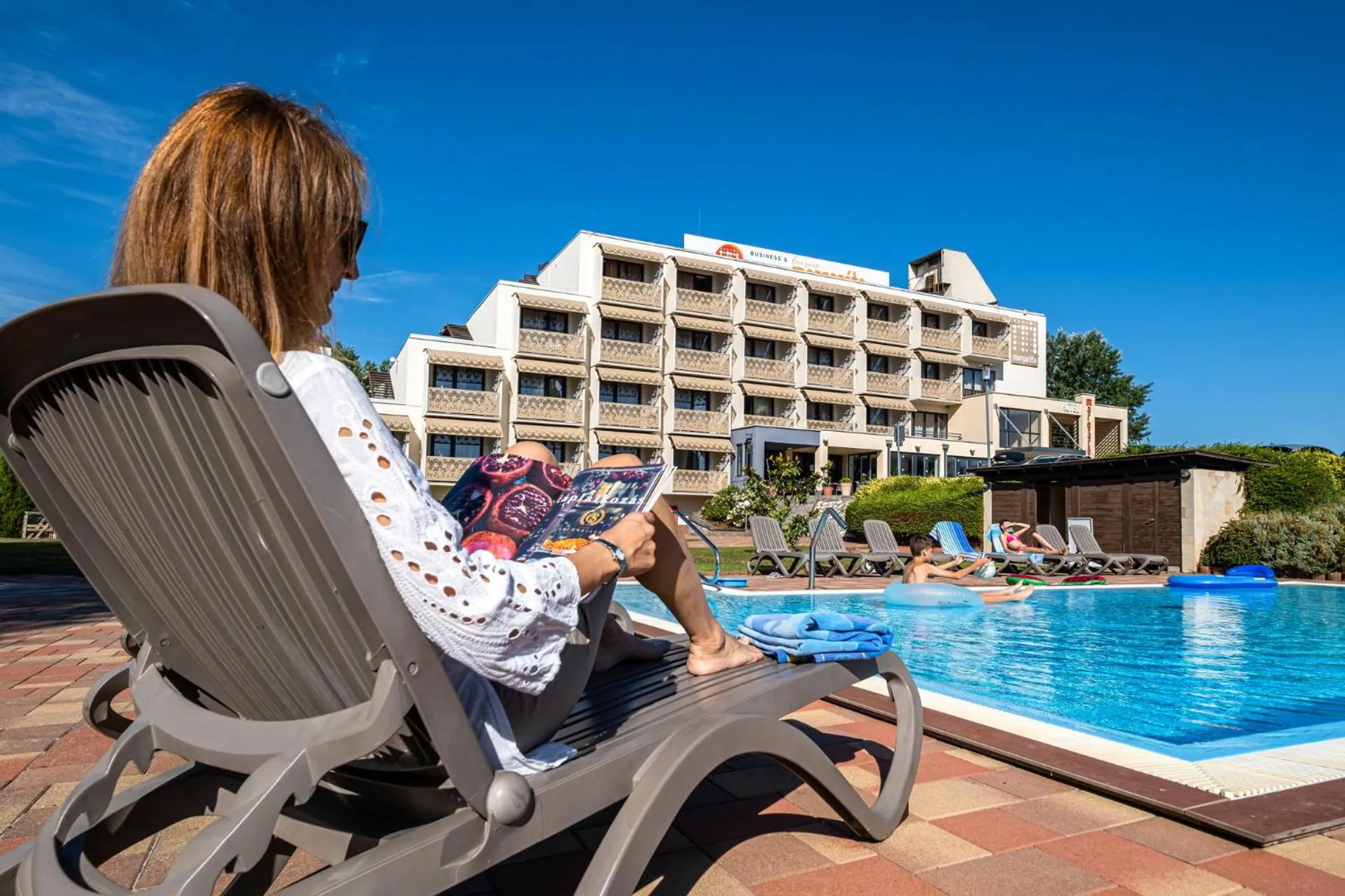 Summer in Hotel Margareta