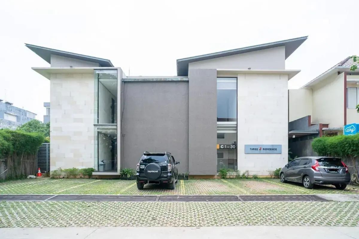 Three J Residence Three J Residence