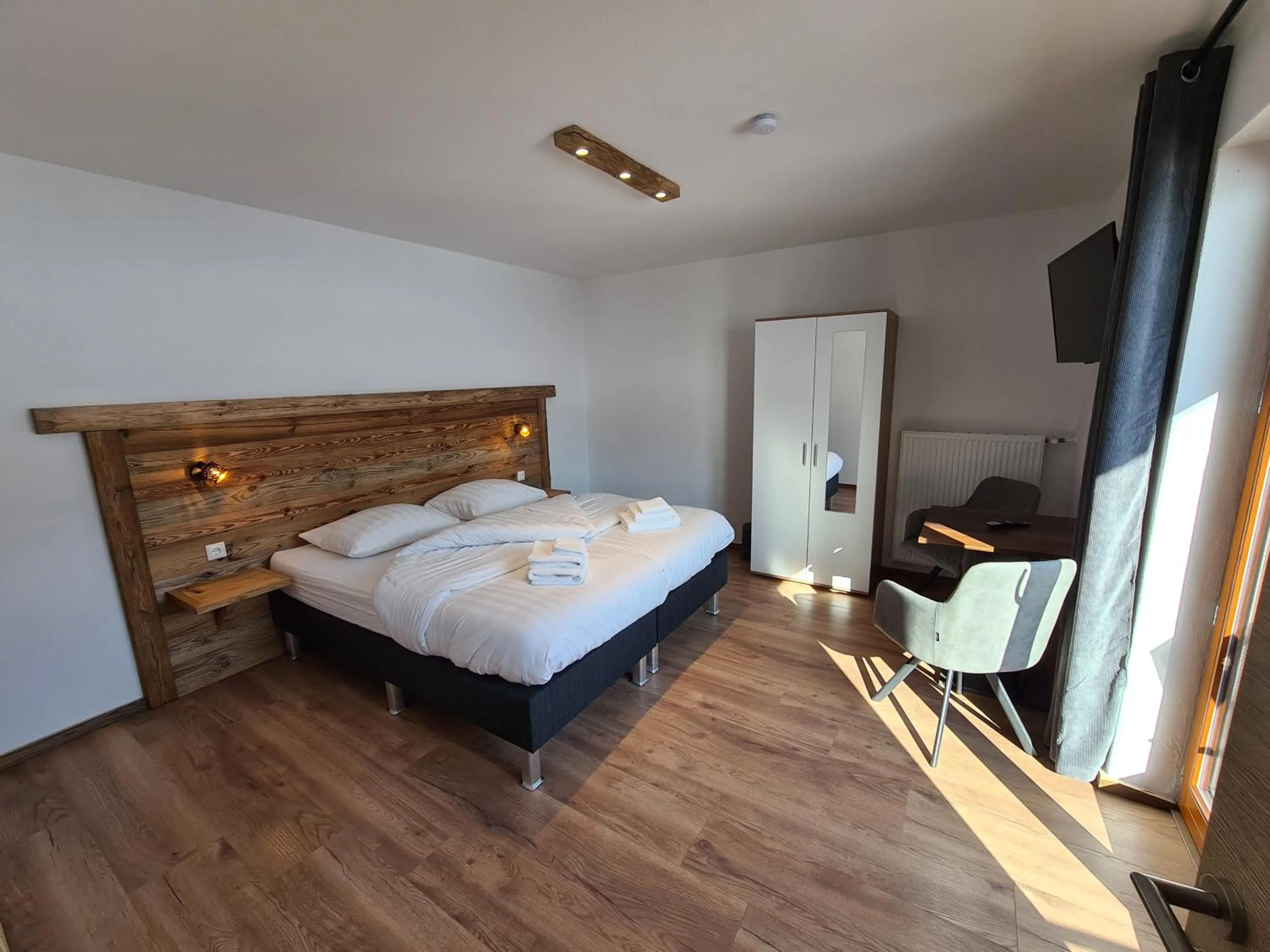 Bedroom, Bed in Hotel Pension Annerlhof