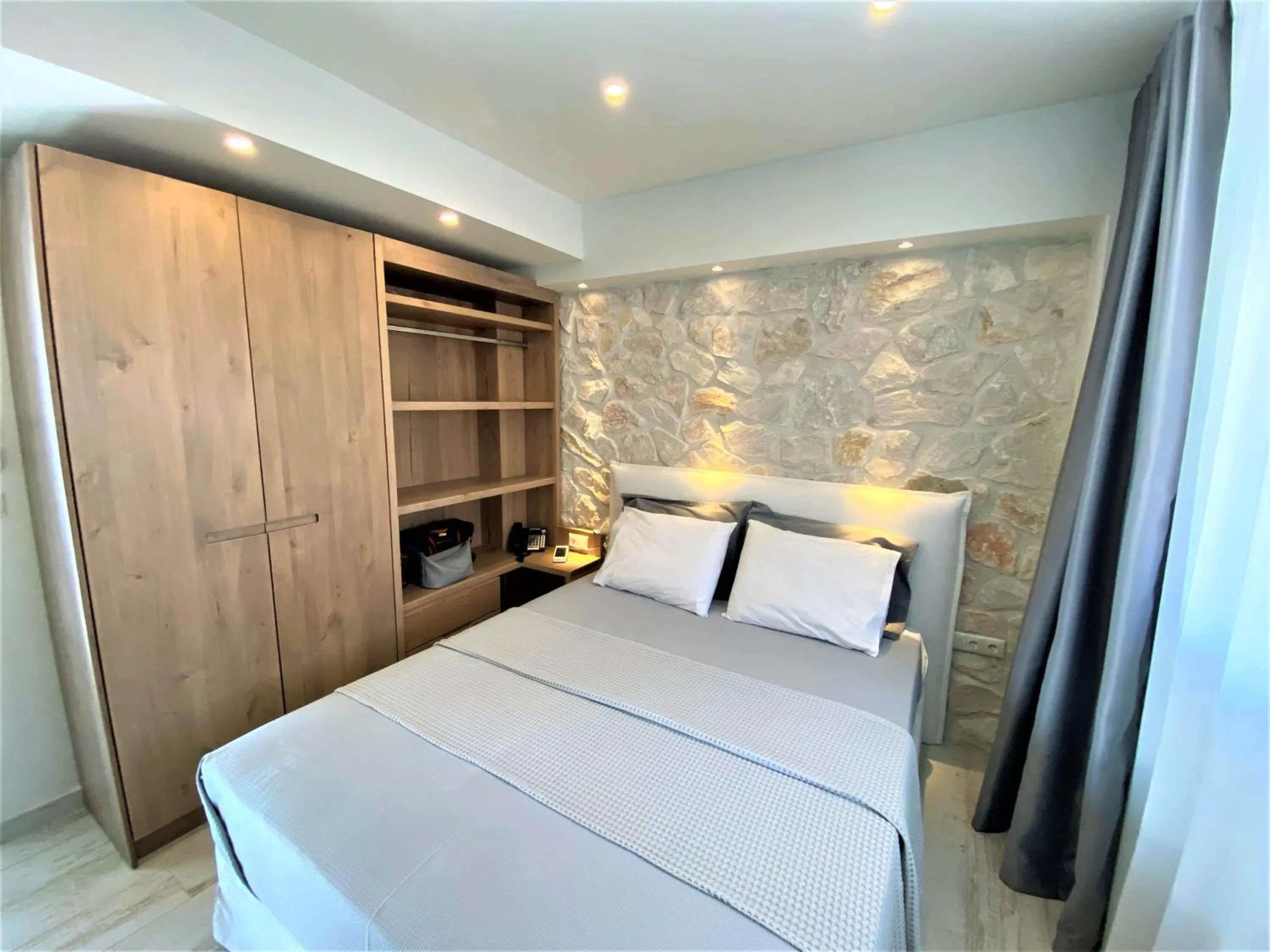 Bed in Kali Thea Suites