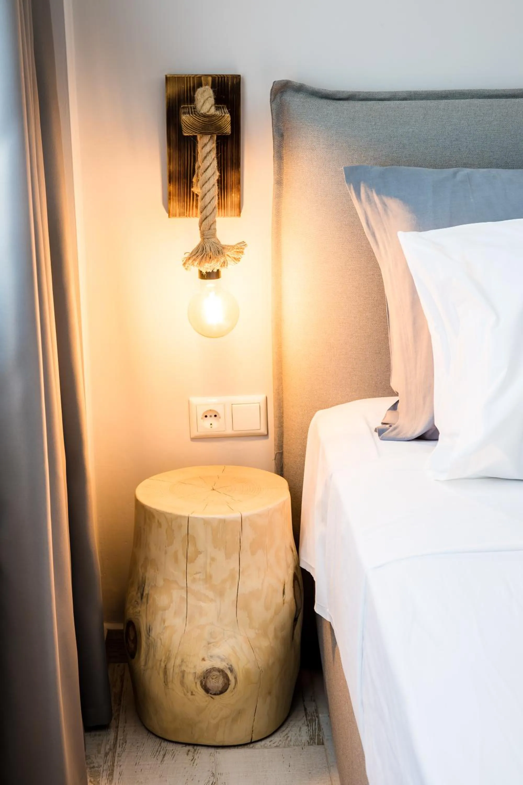 Bed in Kali Thea Suites