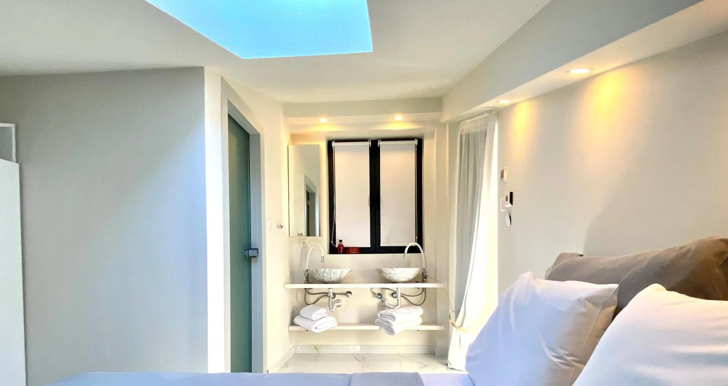 Bed in Kali Thea Suites