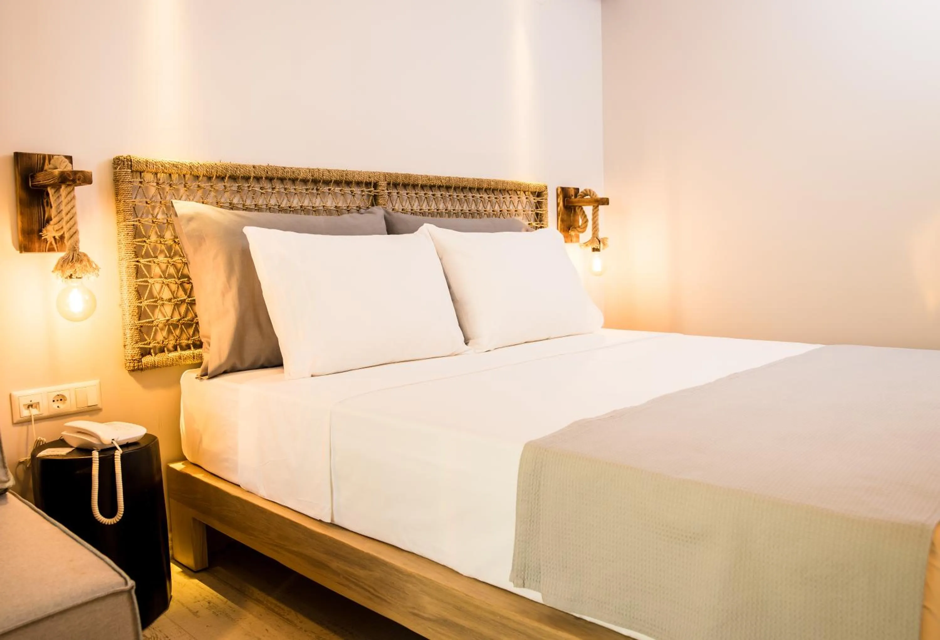 Bed in Kali Thea Suites