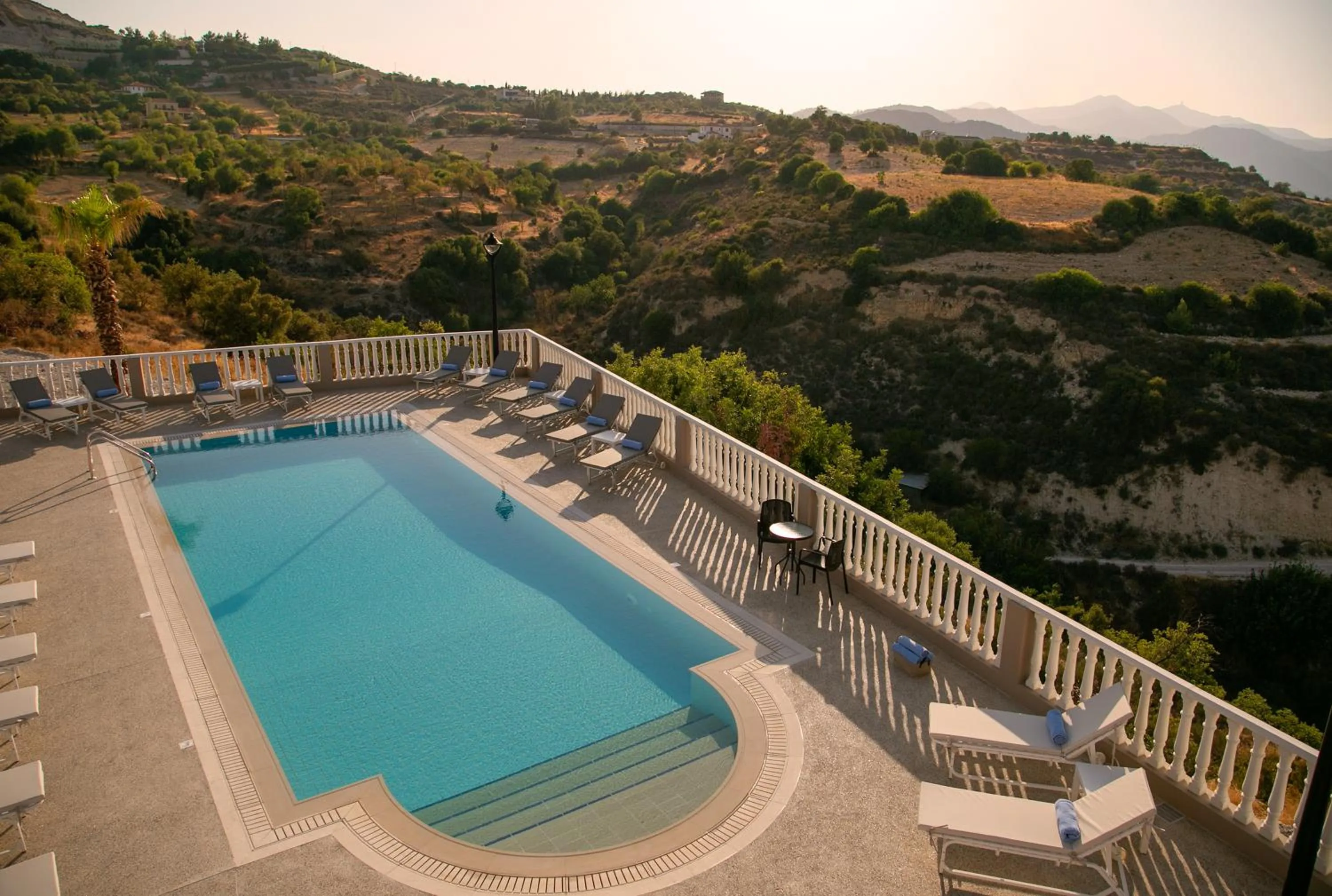 Mountain view in Archontiko Kiverniti