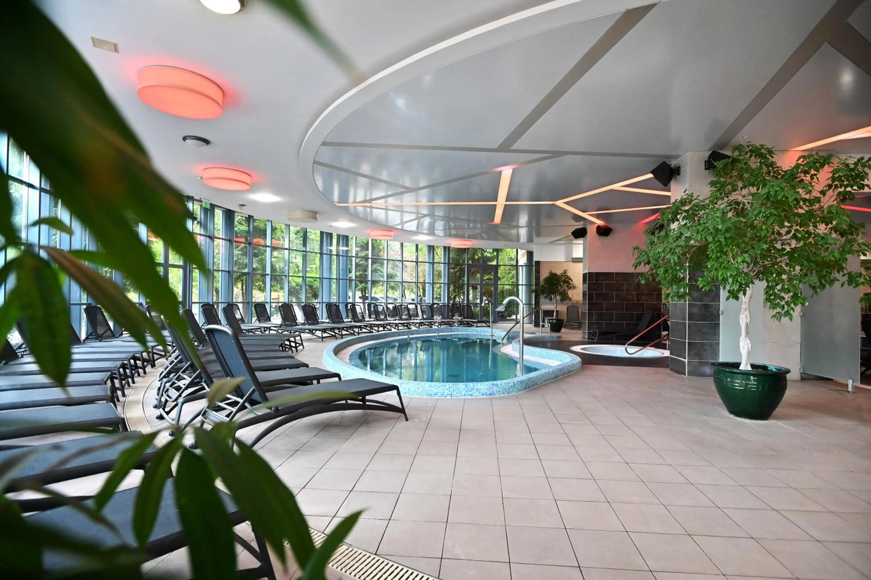 Spa and wellness centre/facilities in Hotel Eger & Park
