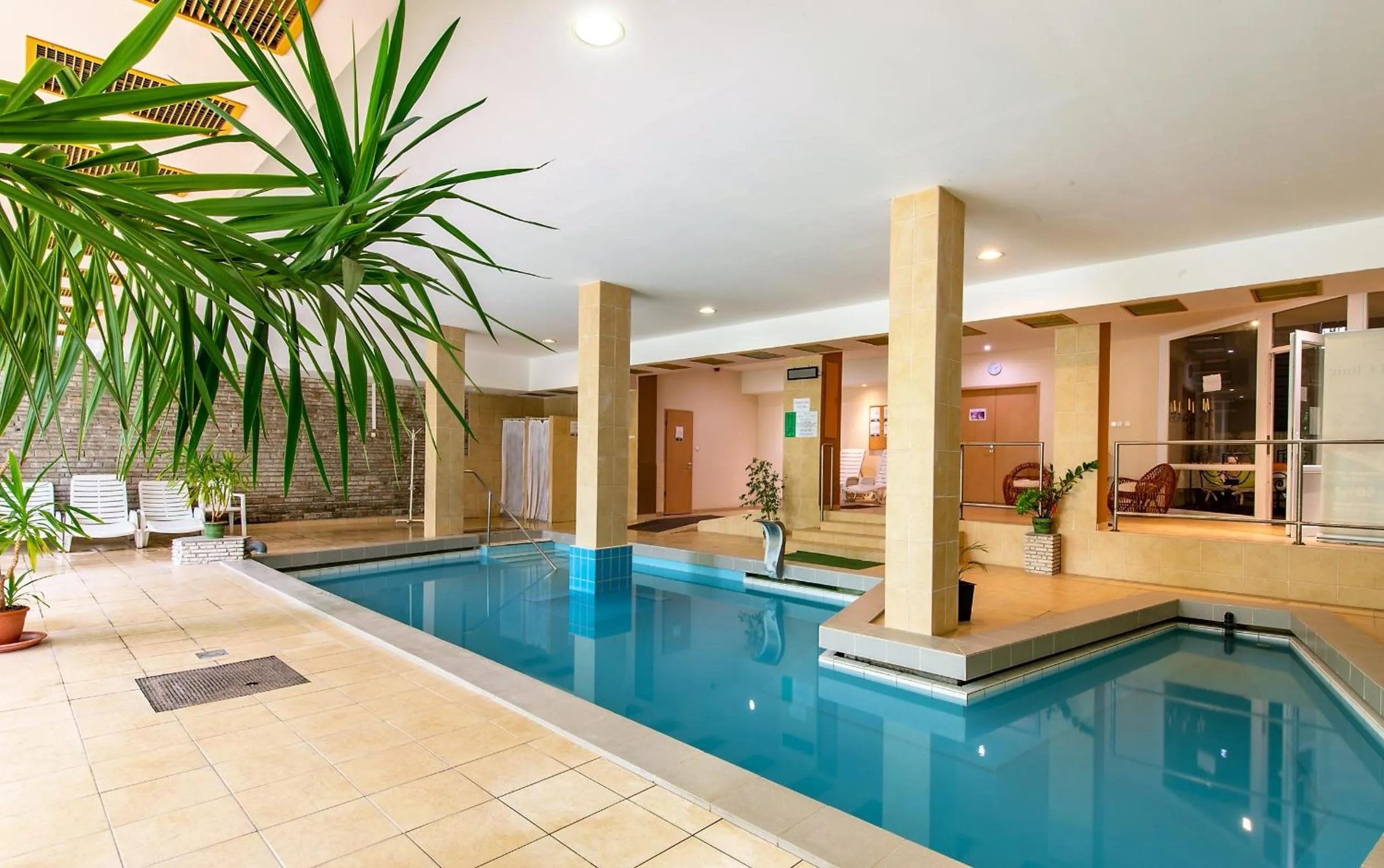 Swimming pool in Hotel Fit Hévíz
