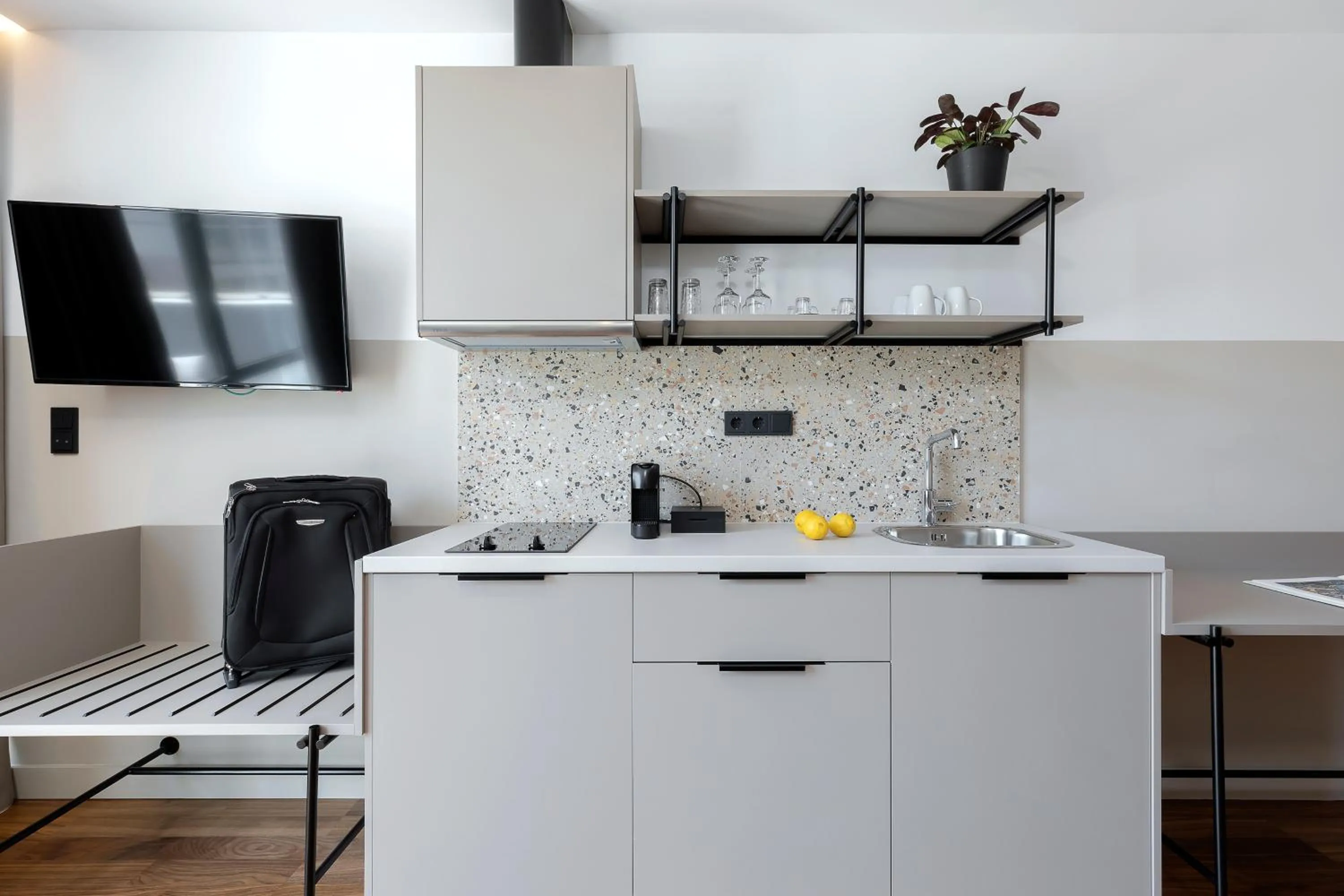 Kitchen or kitchenette in The Athenians Art Apartments